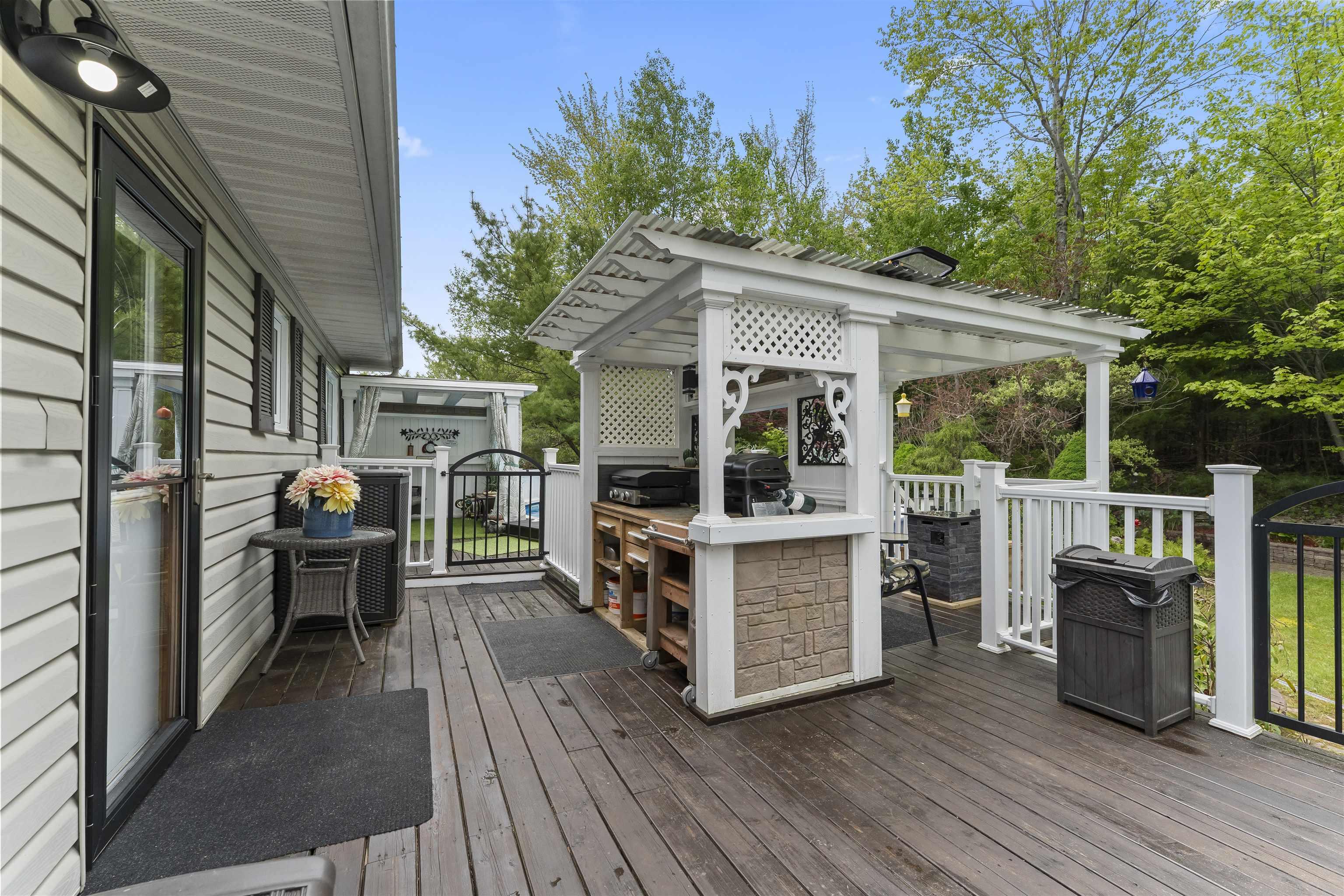 $549,900.00: 21 Boyd Avenue, Enfield