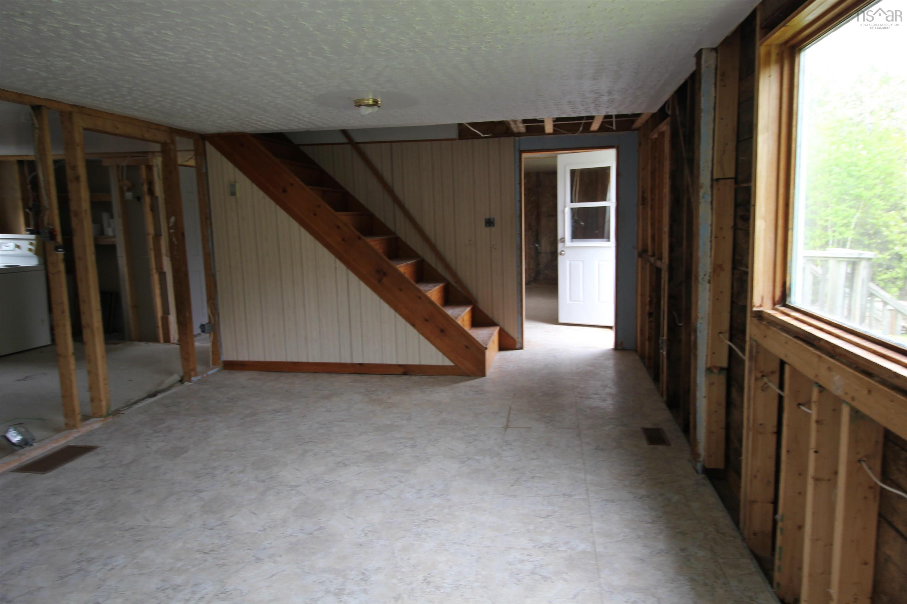 $139,500.00: 1291 McNally Road, Morden