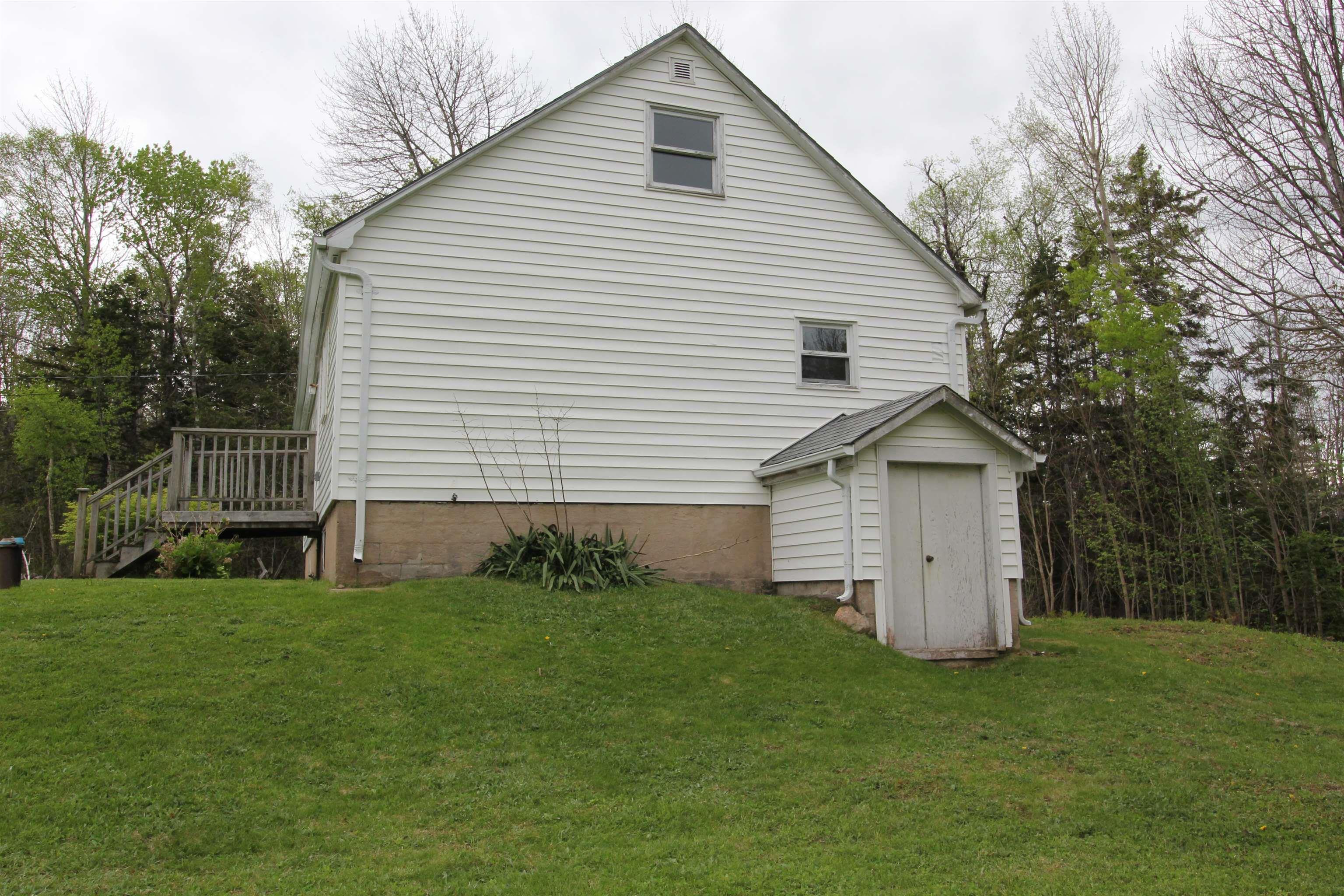 $139,500.00: 1291 McNally Road, Morden