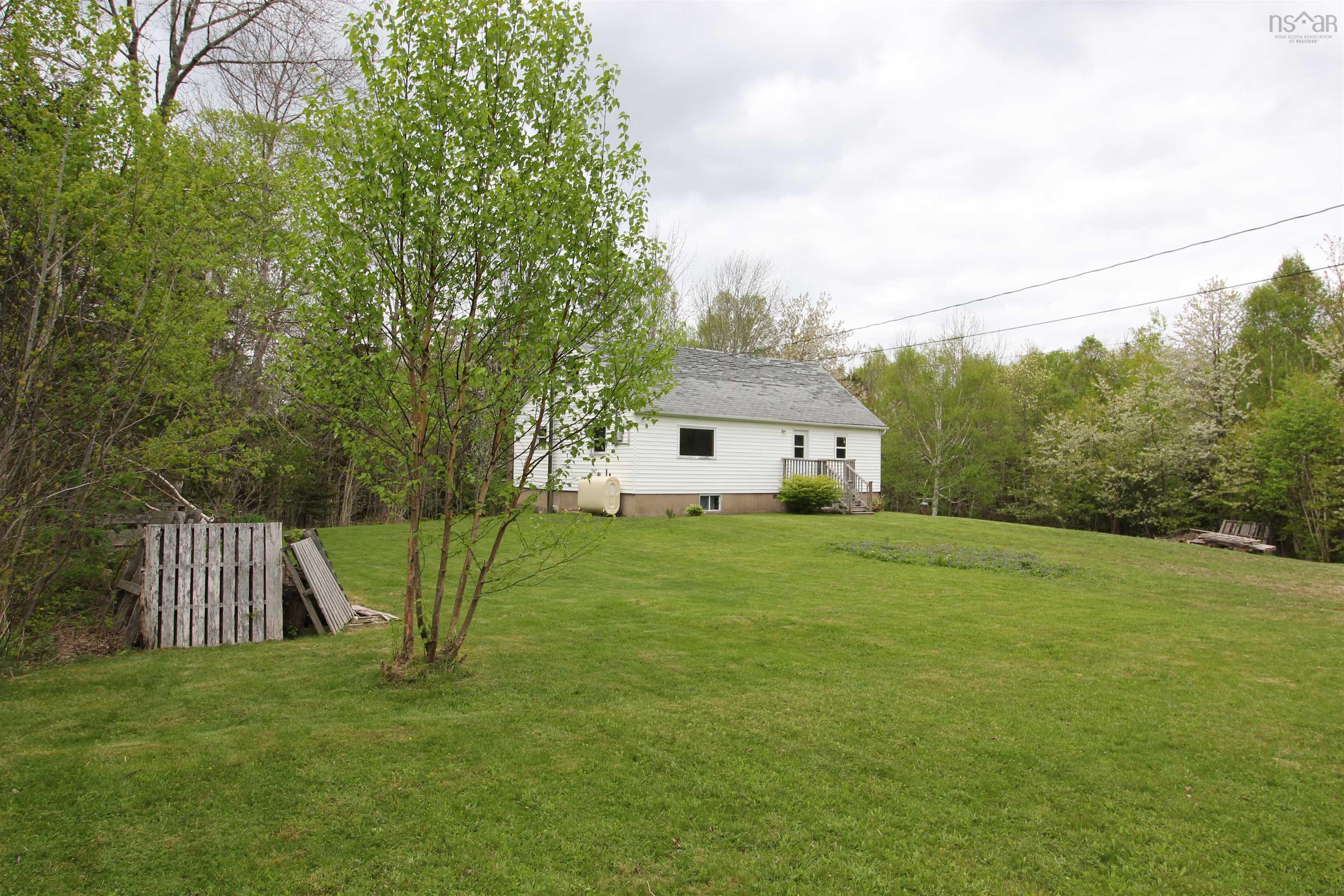 $139,500.00: 1291 McNally Road, Morden
