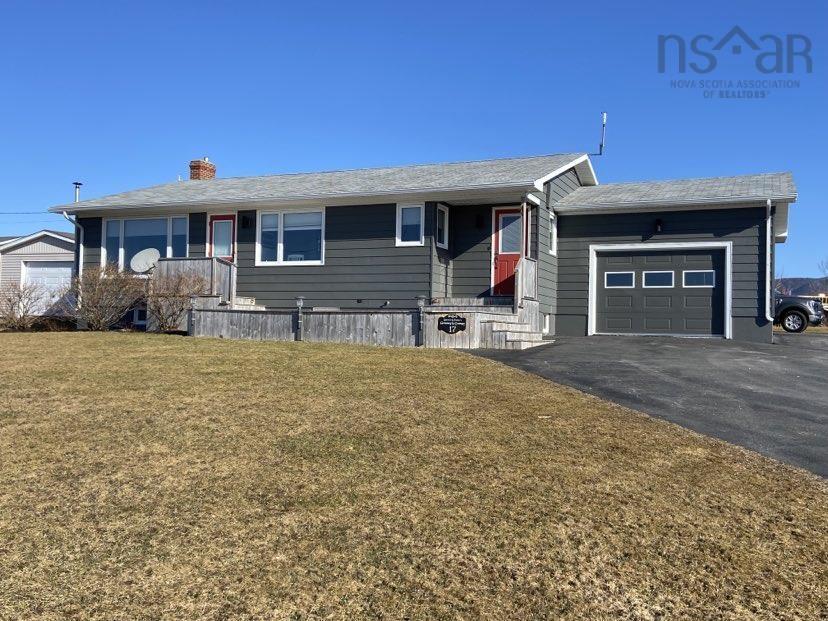 $475,000.00: 17 Chemin de Susanne Road, Chéticamp