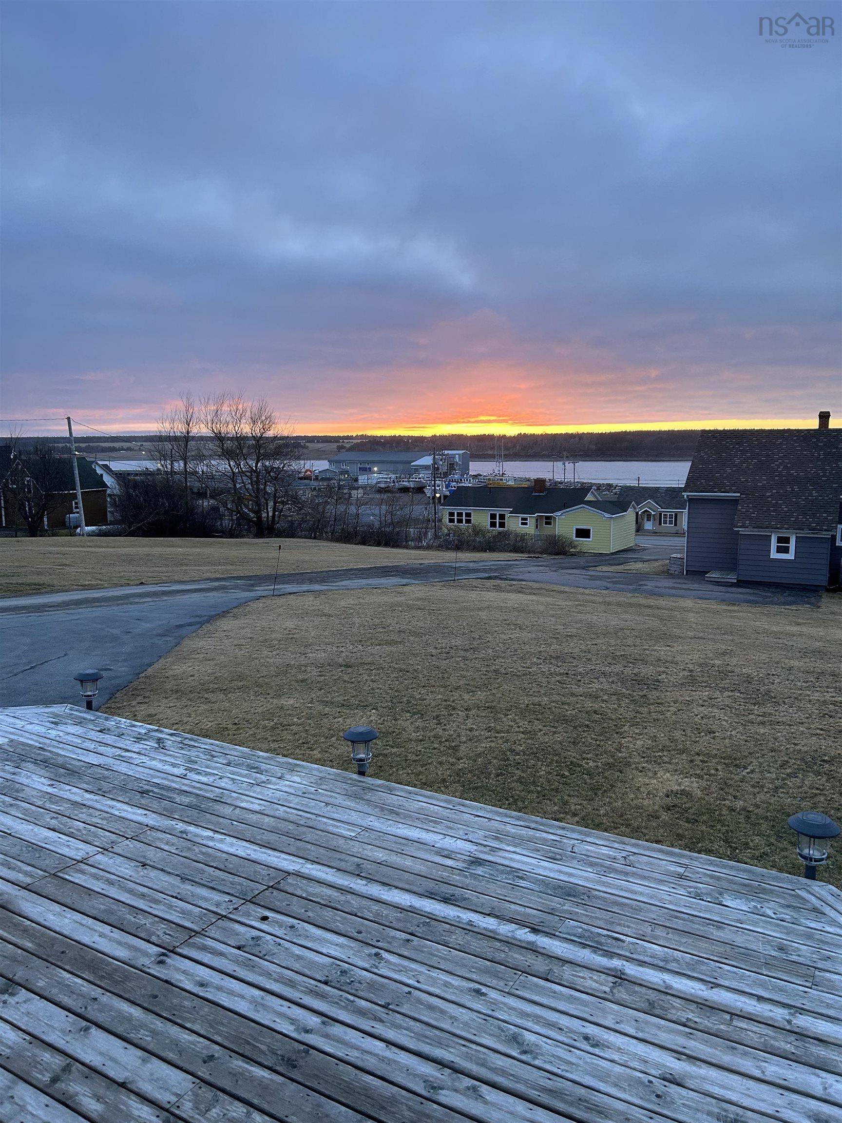 $475,000.00: 17 Chemin de Susanne Road, Chéticamp