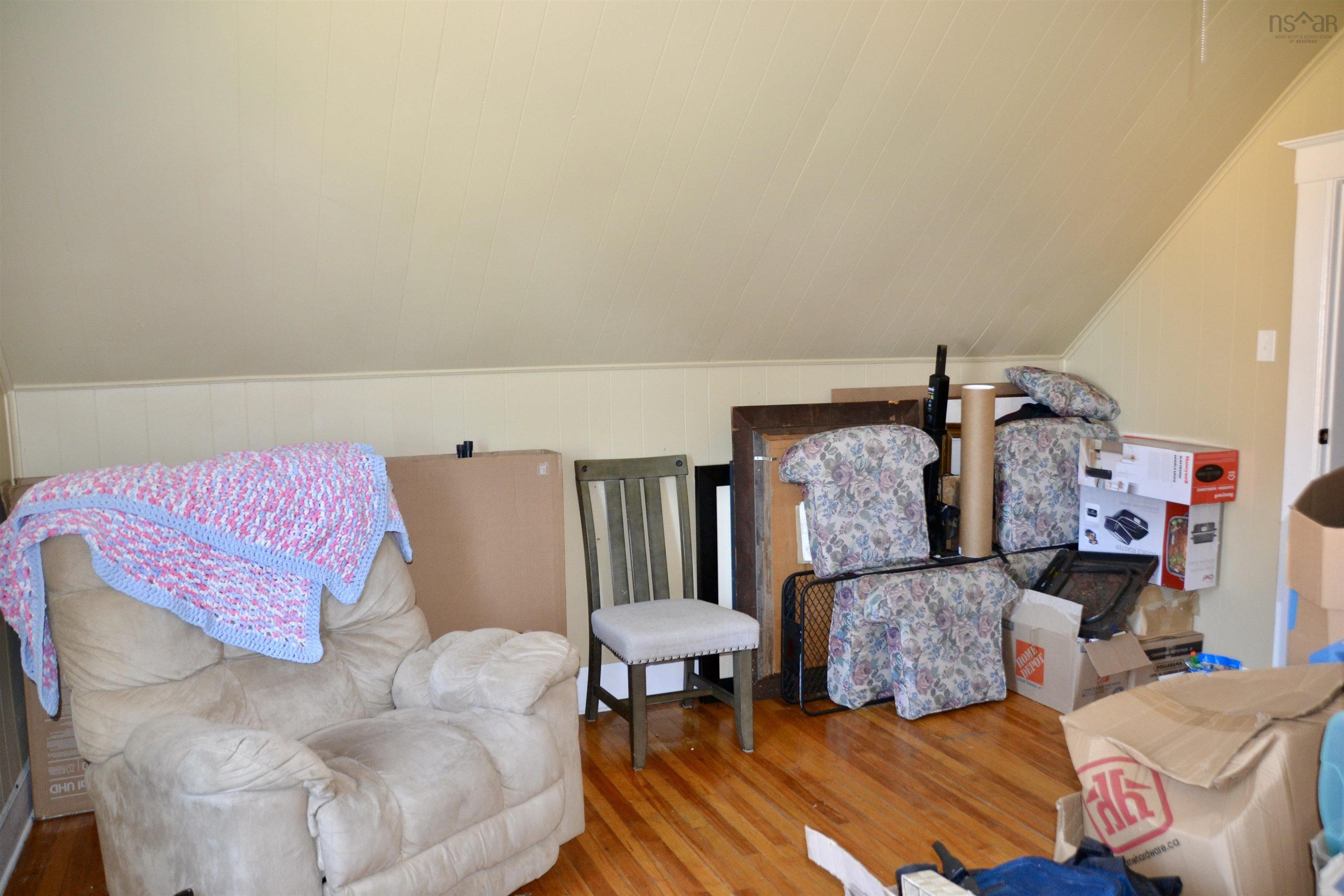 $269,999.00: 399 MacDonald Street, New Glasgow