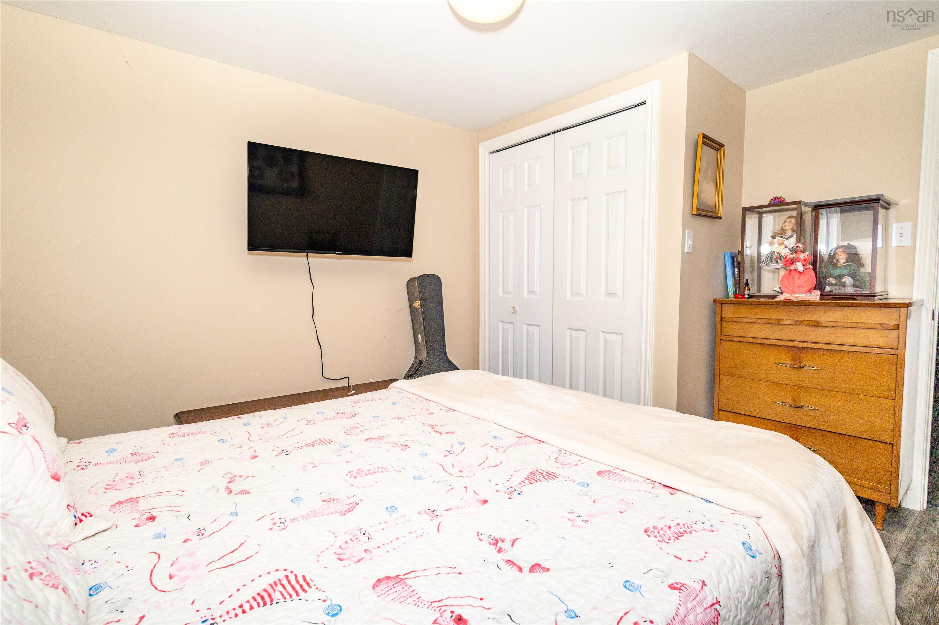 $315,000.00: 9 Edina Street, Glace Bay