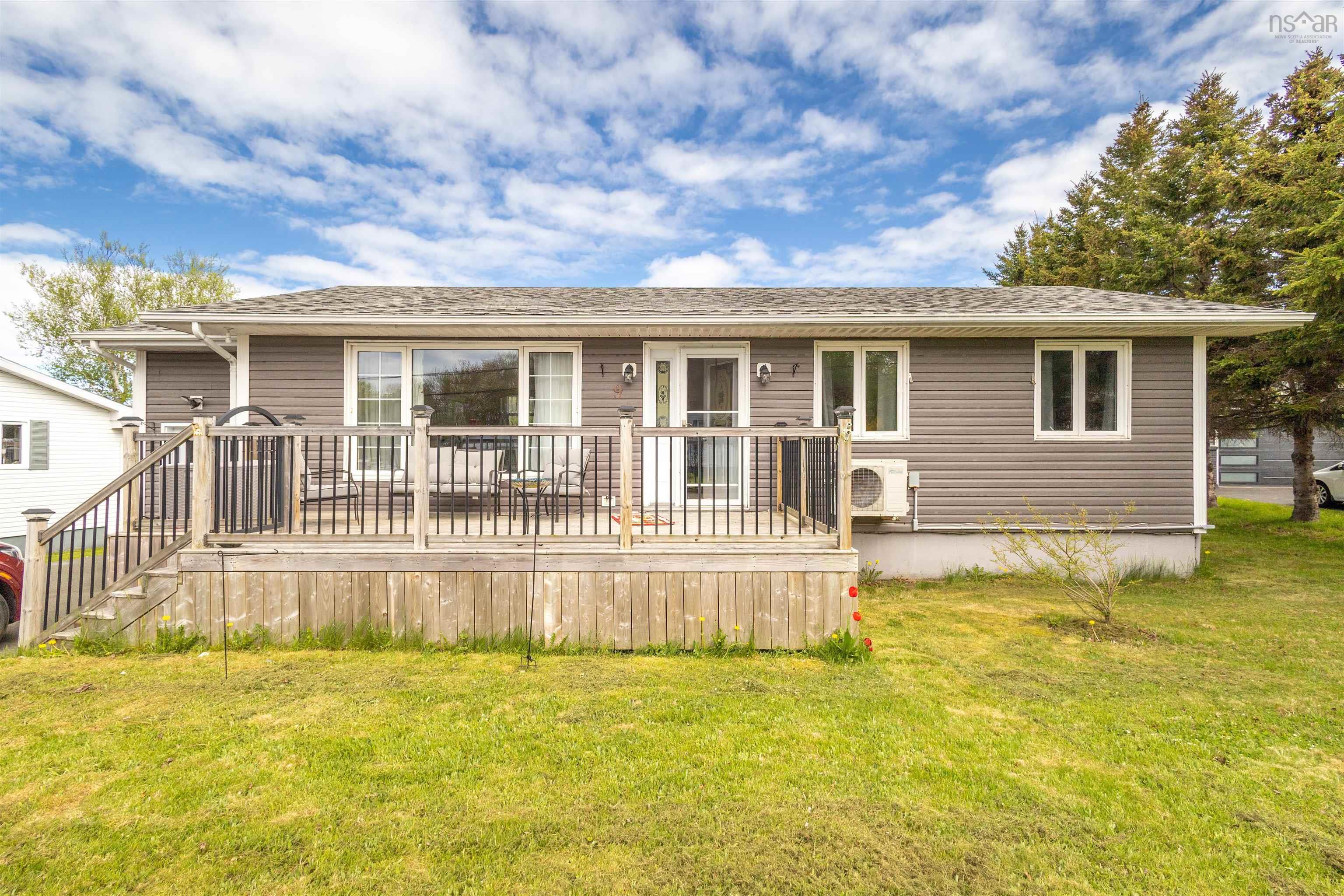$315,000.00: 9 Edina Street, Glace Bay