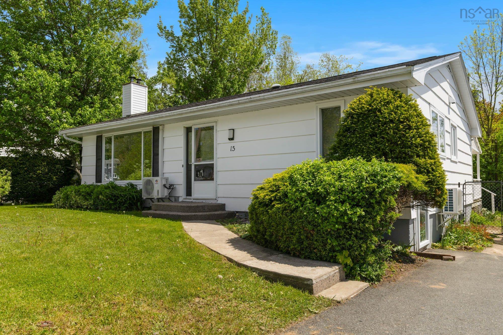$499,000.00: 15 Belvedere Drive, Lower Sackville