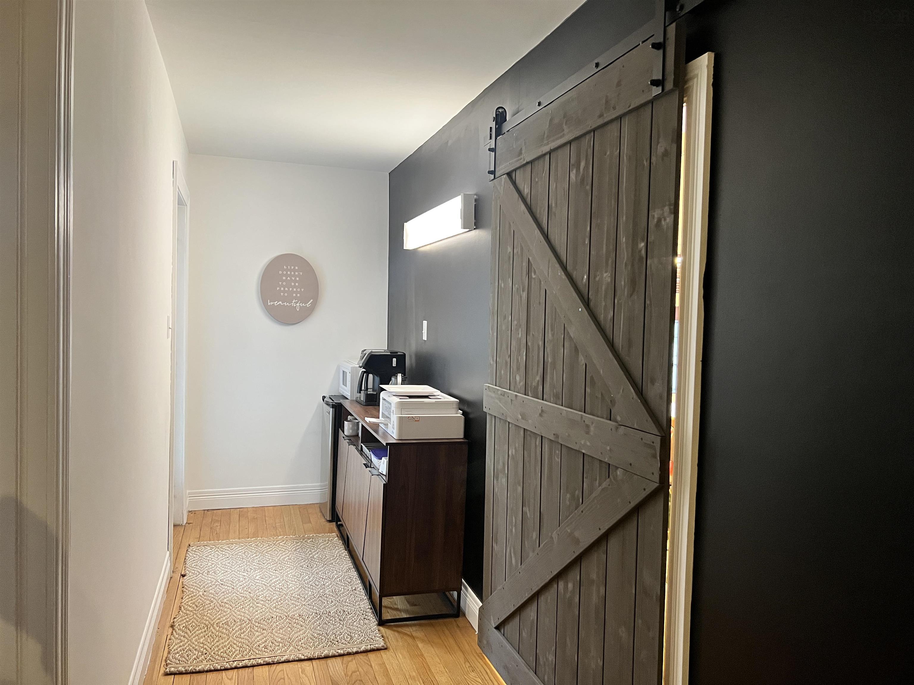 $25.00: 281 SACKVILLE Drive, Sackville
