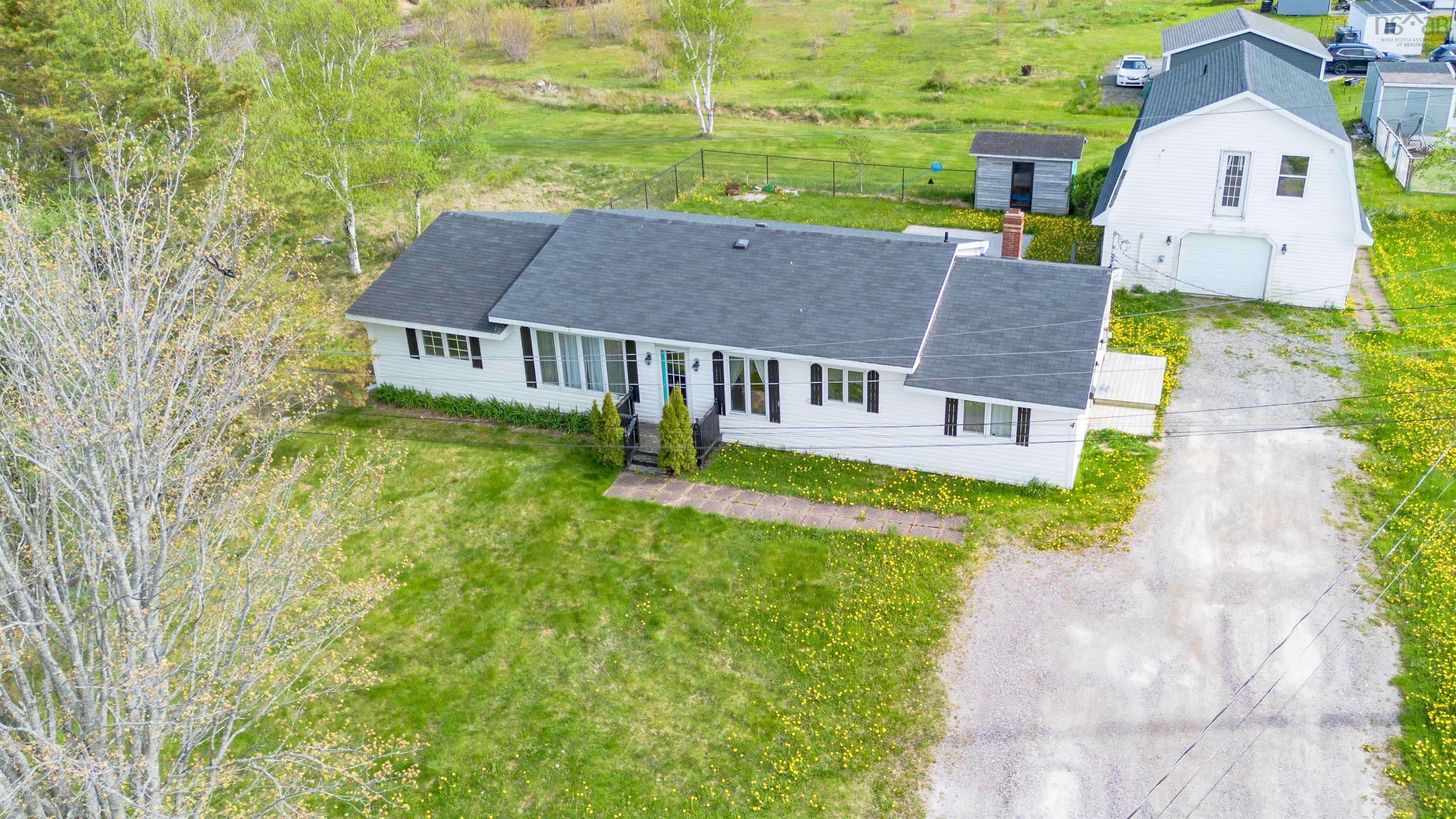 $275,000.00: 4 Emery Lane, Glace Bay