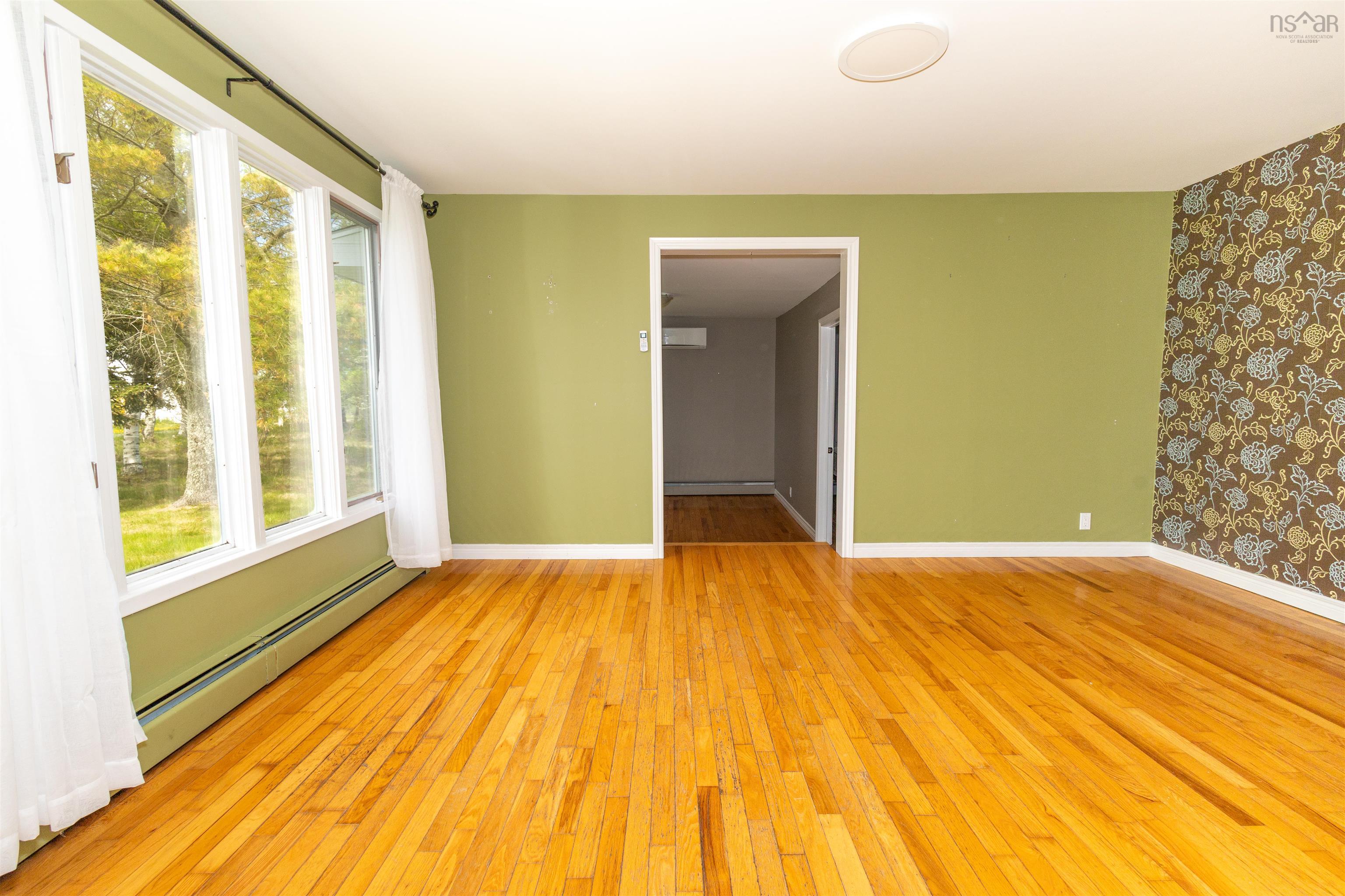 $275,000.00: 4 Emery Lane, Glace Bay