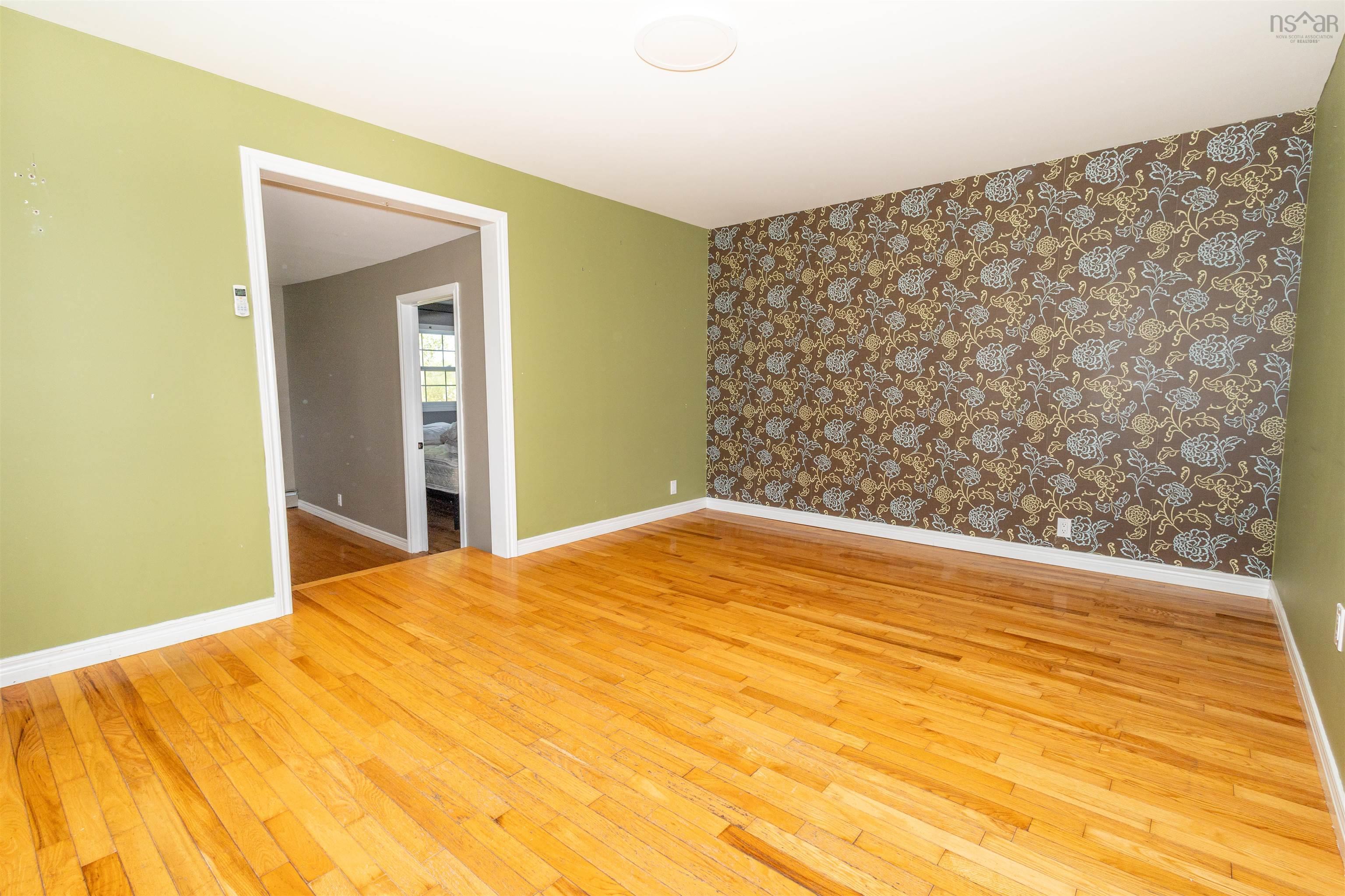 $275,000.00: 4 Emery Lane, Glace Bay