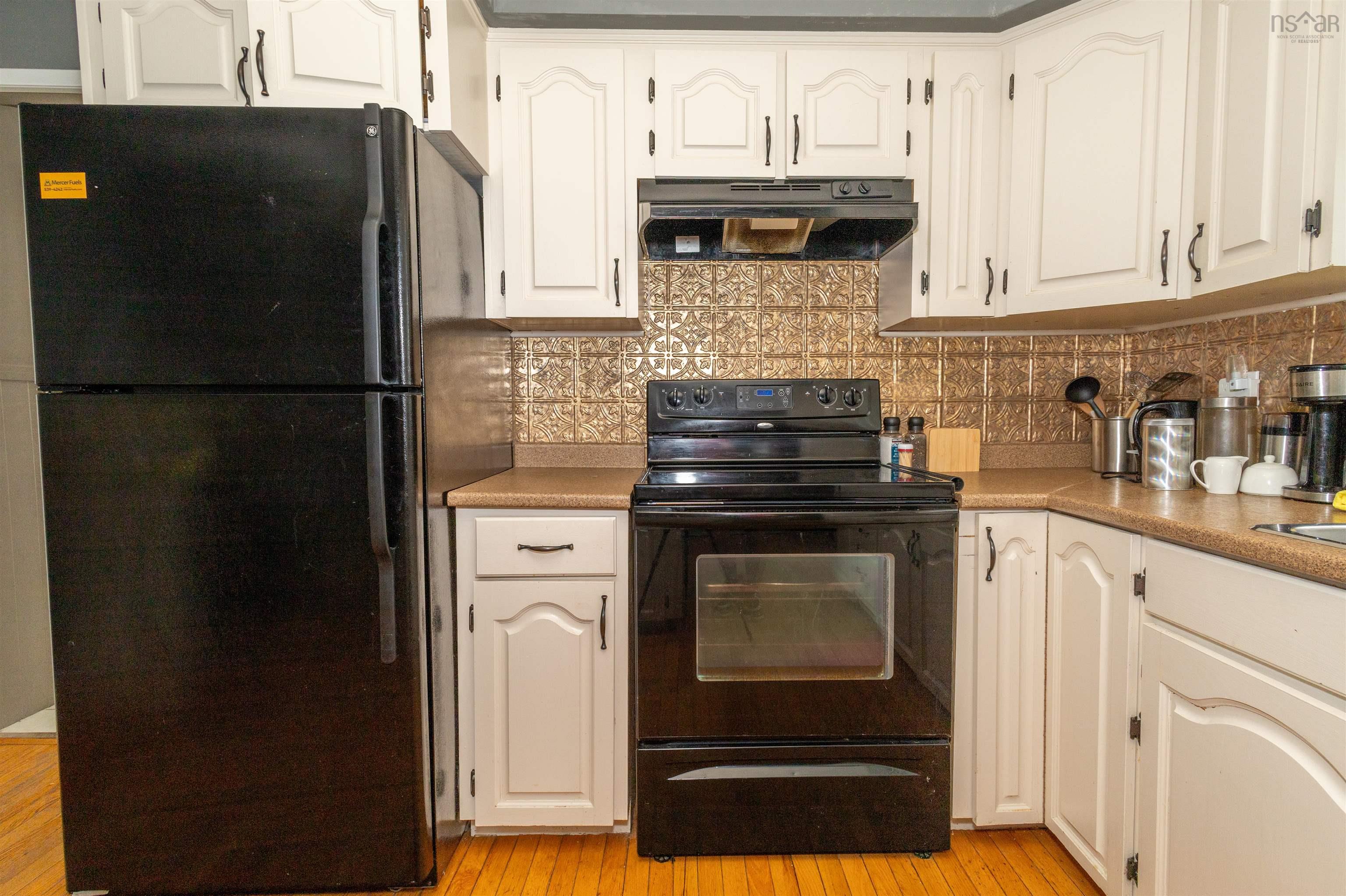 $275,000.00: 4 Emery Lane, Glace Bay