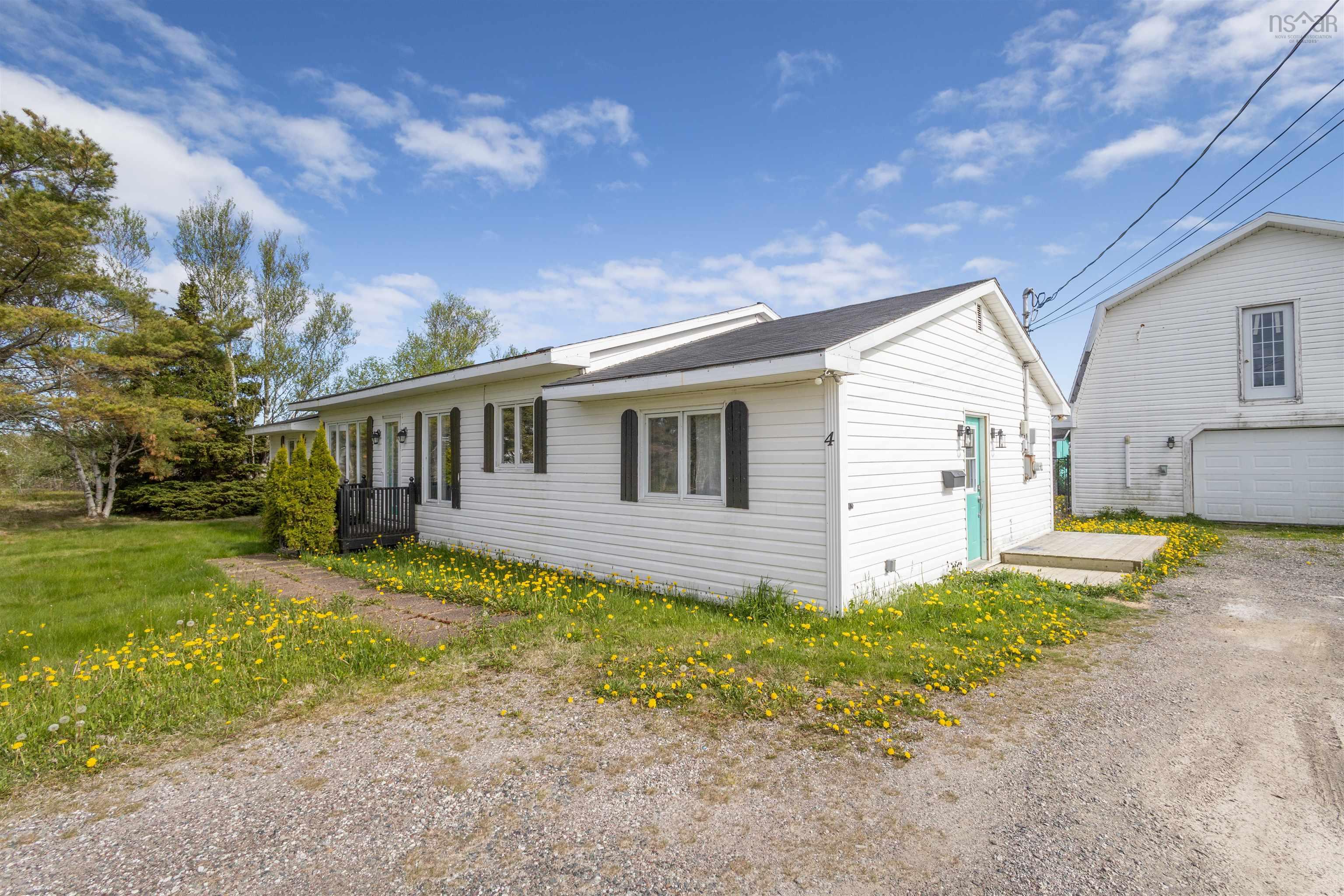 $275,000.00: 4 Emery Lane, Glace Bay