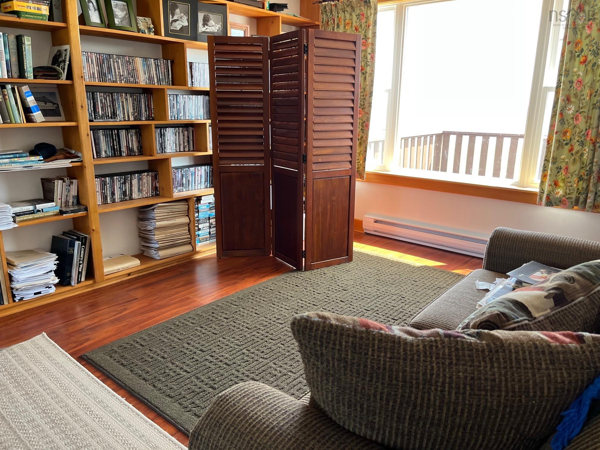 $750,000.00: 45143 Cabot Trail, North Shore