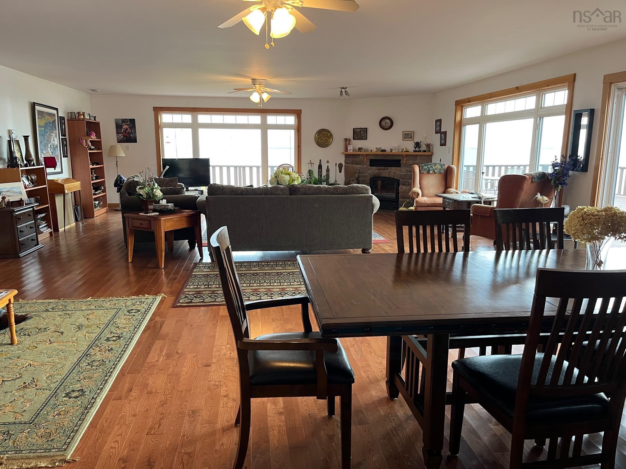 $750,000.00: 45143 Cabot Trail, North Shore