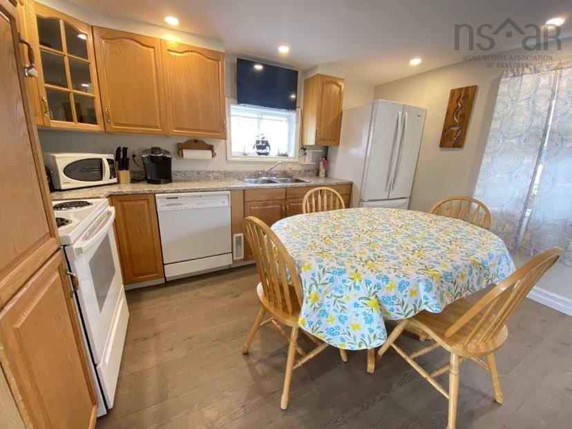 $349,000.00: 15319 Cabot Trail, Chéticamp