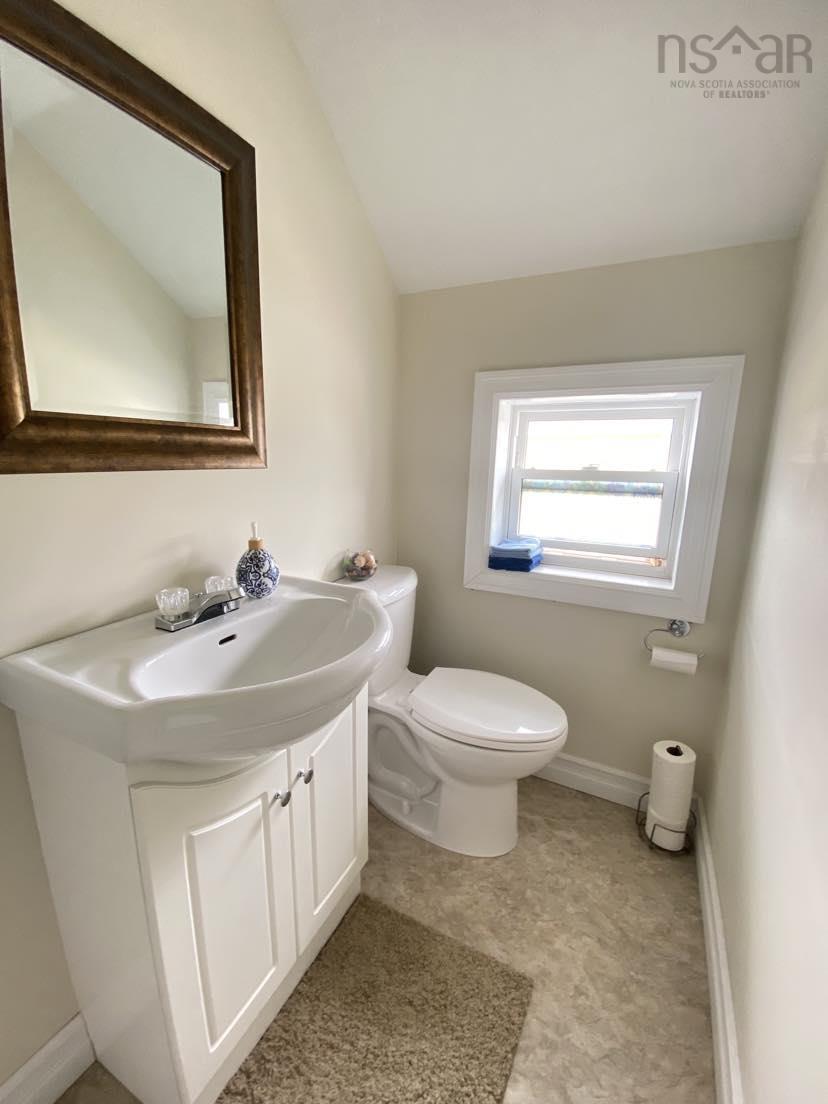 $349,000.00: 15319 Cabot Trail, Chéticamp