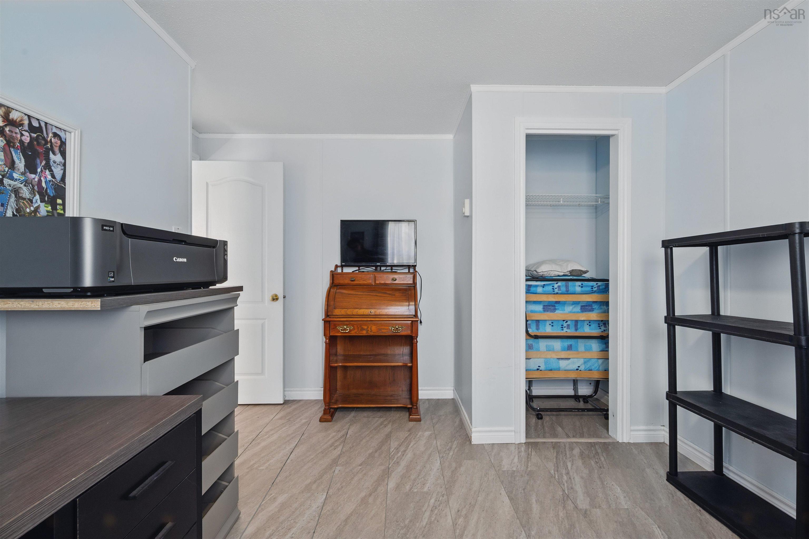 $349,900.00: 20 Greendale Drive, Lawrencetown
