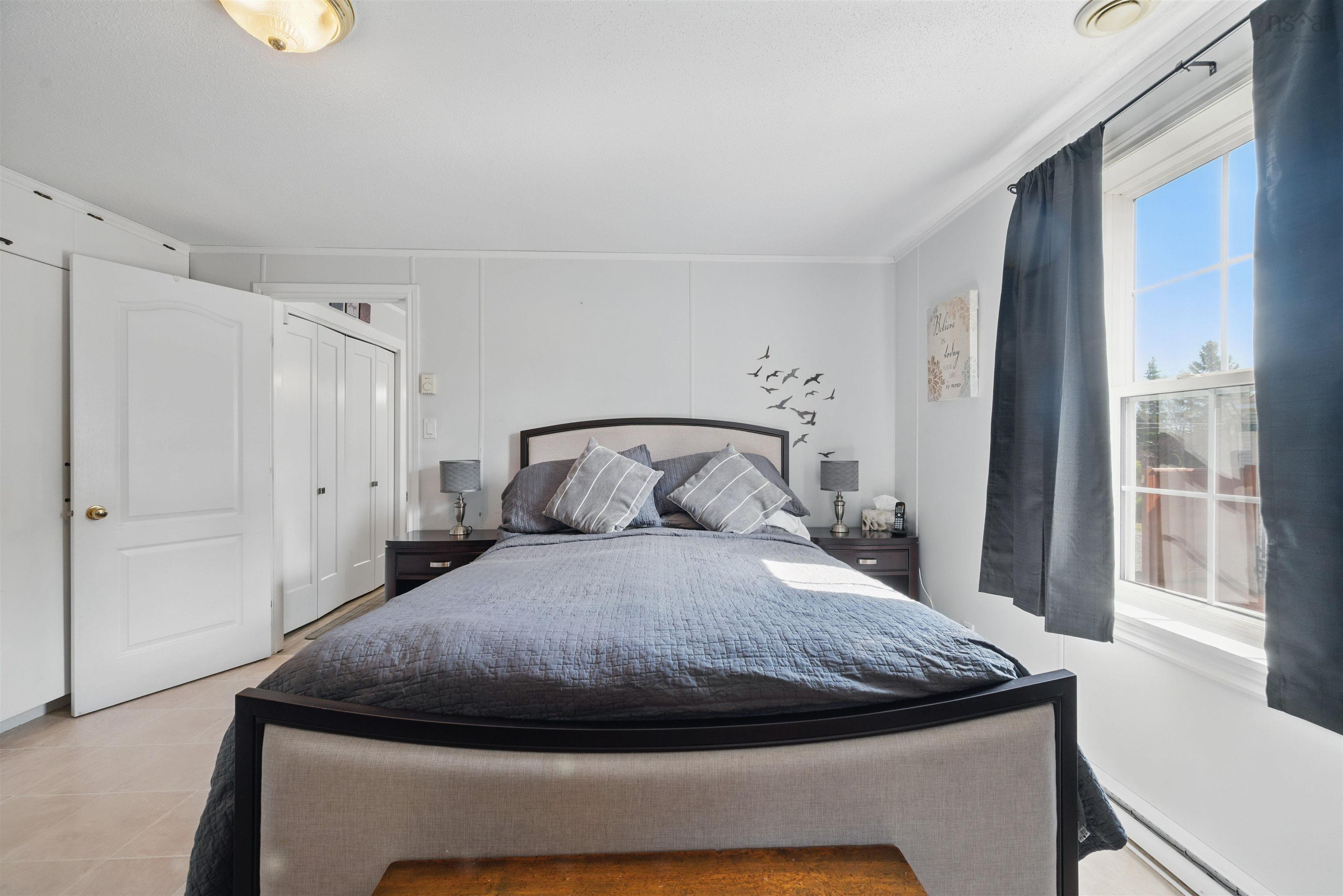 $349,900.00: 20 Greendale Drive, Lawrencetown