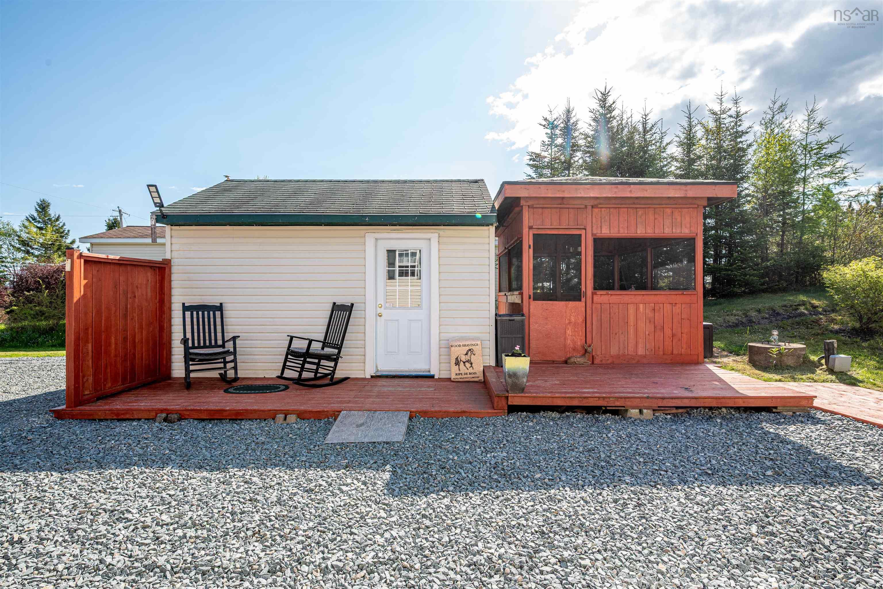 $349,900.00: 20 Greendale Drive, Lawrencetown