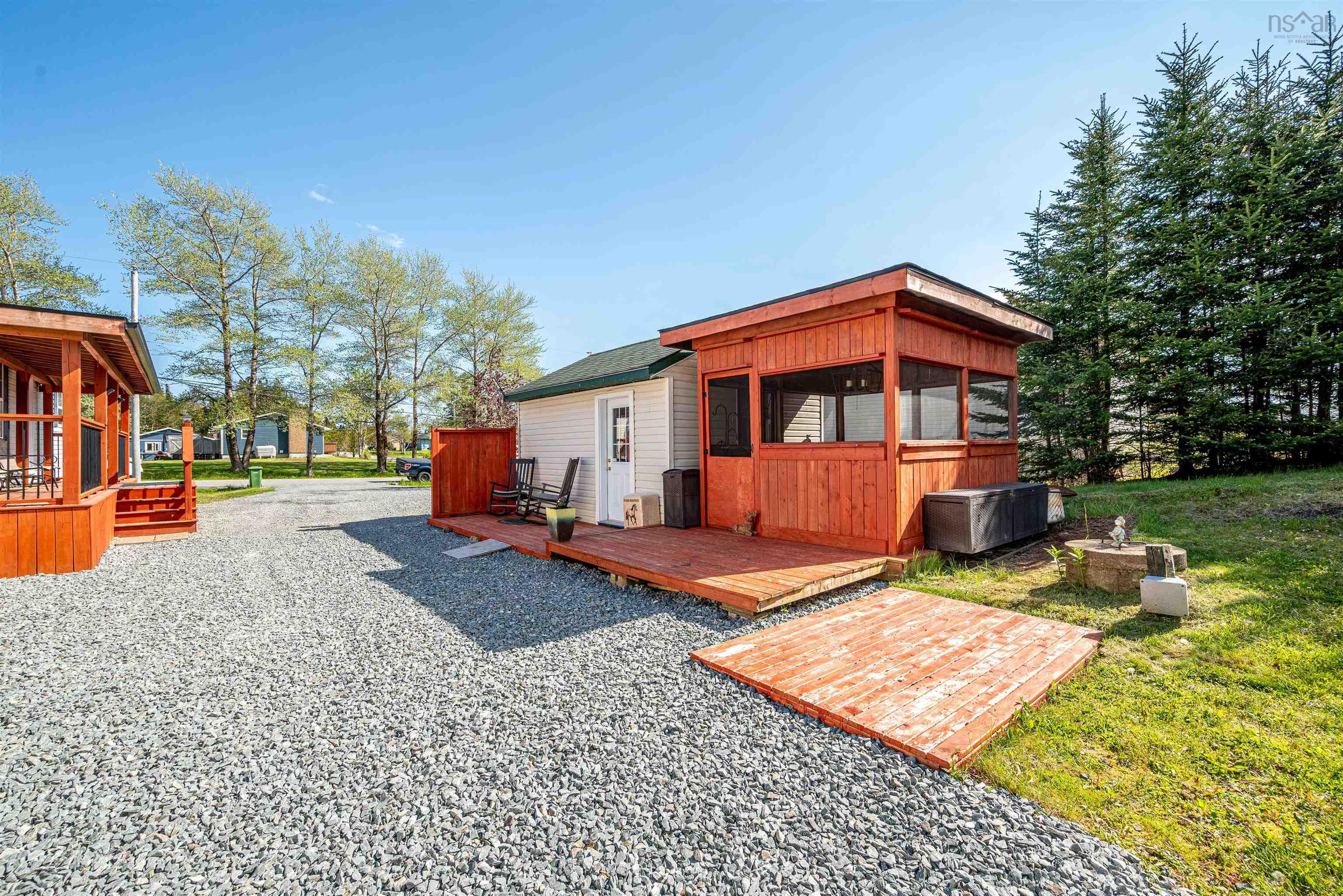 $349,900.00: 20 Greendale Drive, Lawrencetown