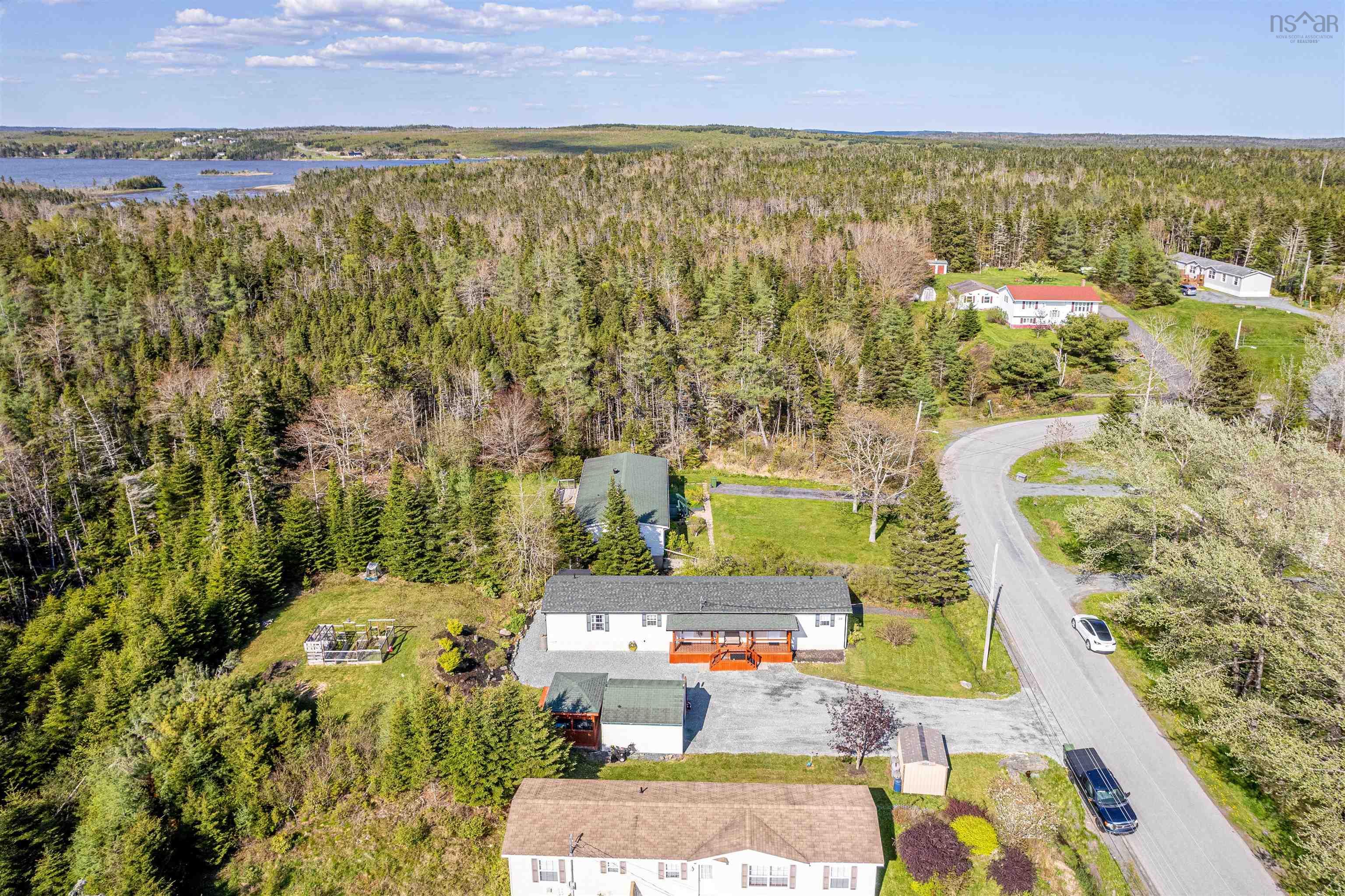 $349,900.00: 20 Greendale Drive, Lawrencetown