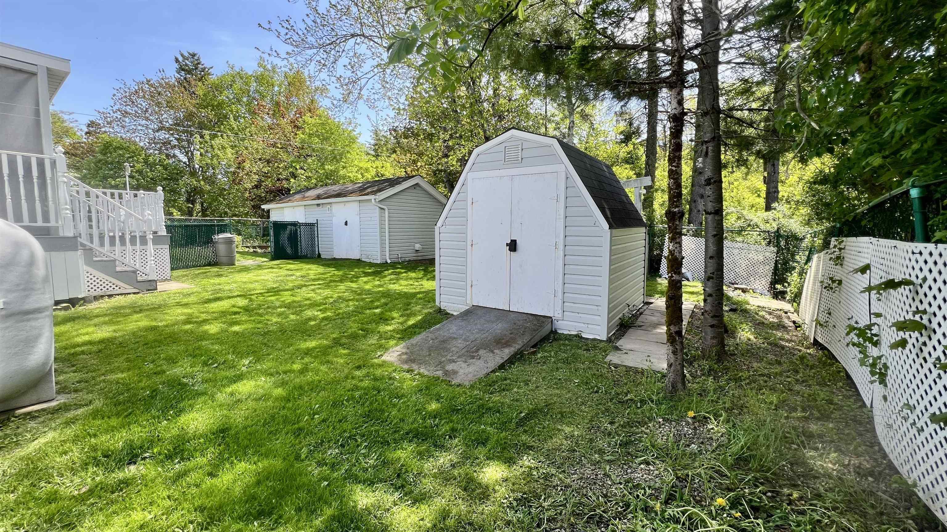 $424,900.00: 18 Devon Crescent, Halifax