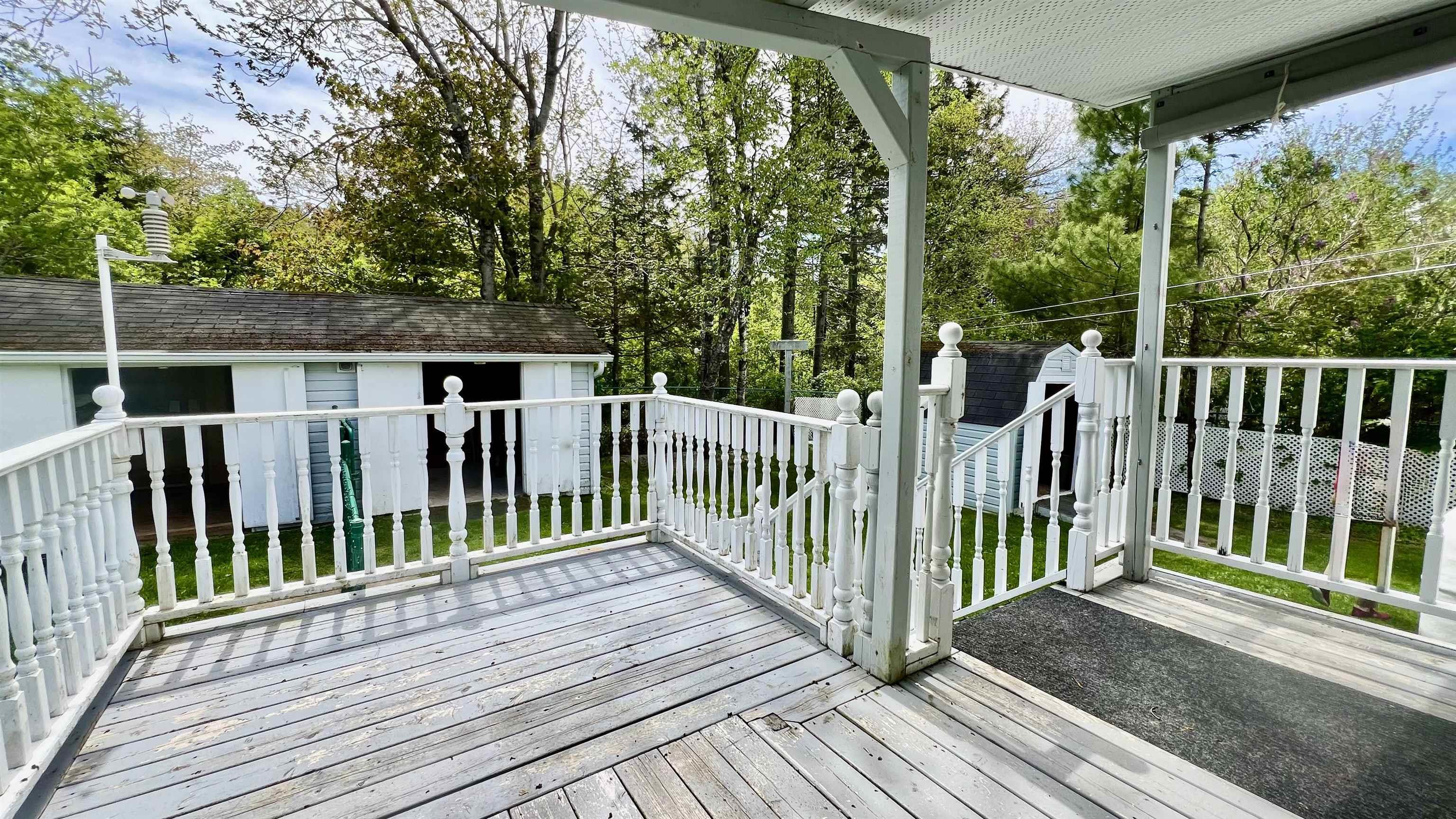 $424,900.00: 18 Devon Crescent, Halifax