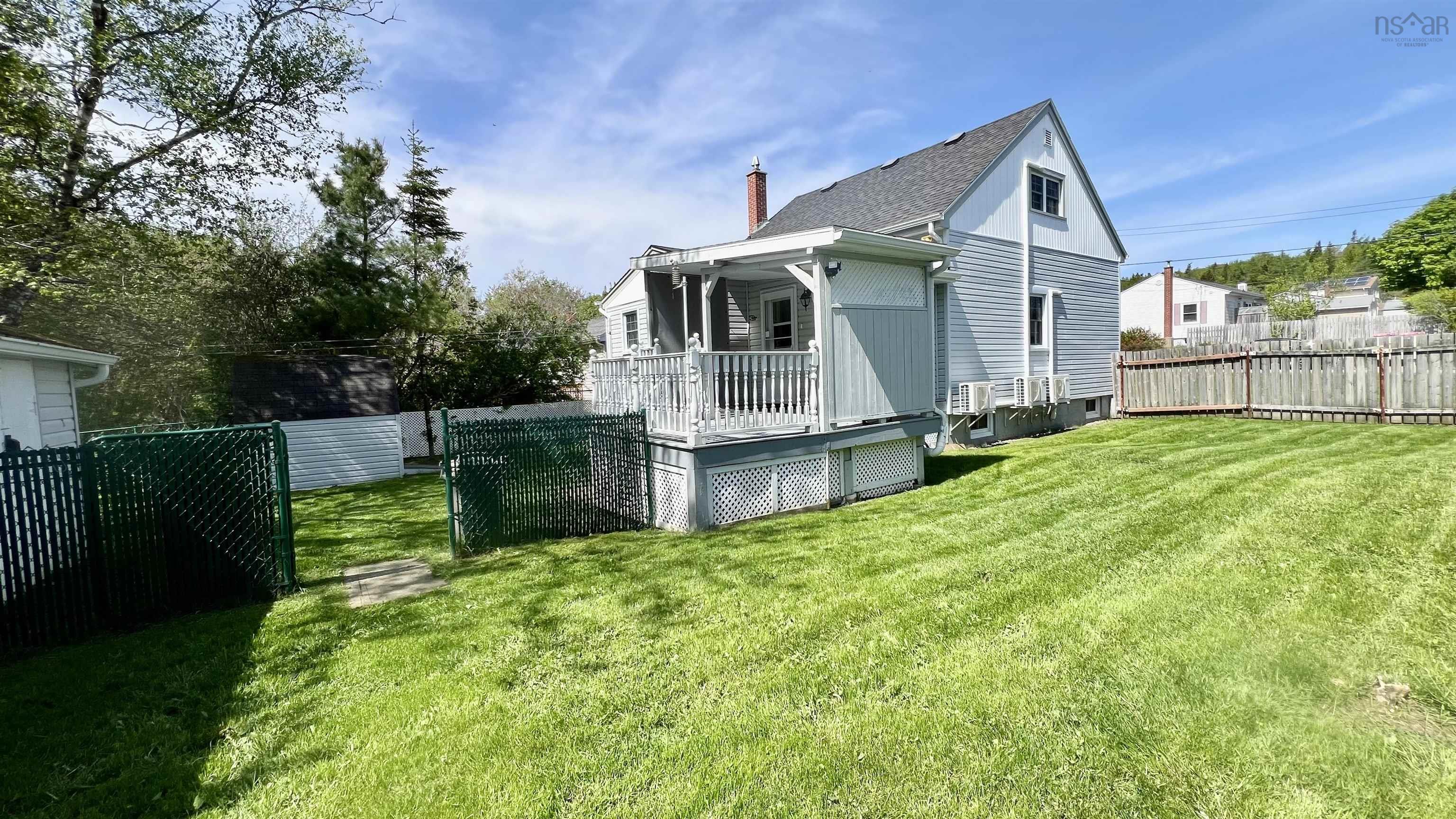 $424,900.00: 18 Devon Crescent, Halifax