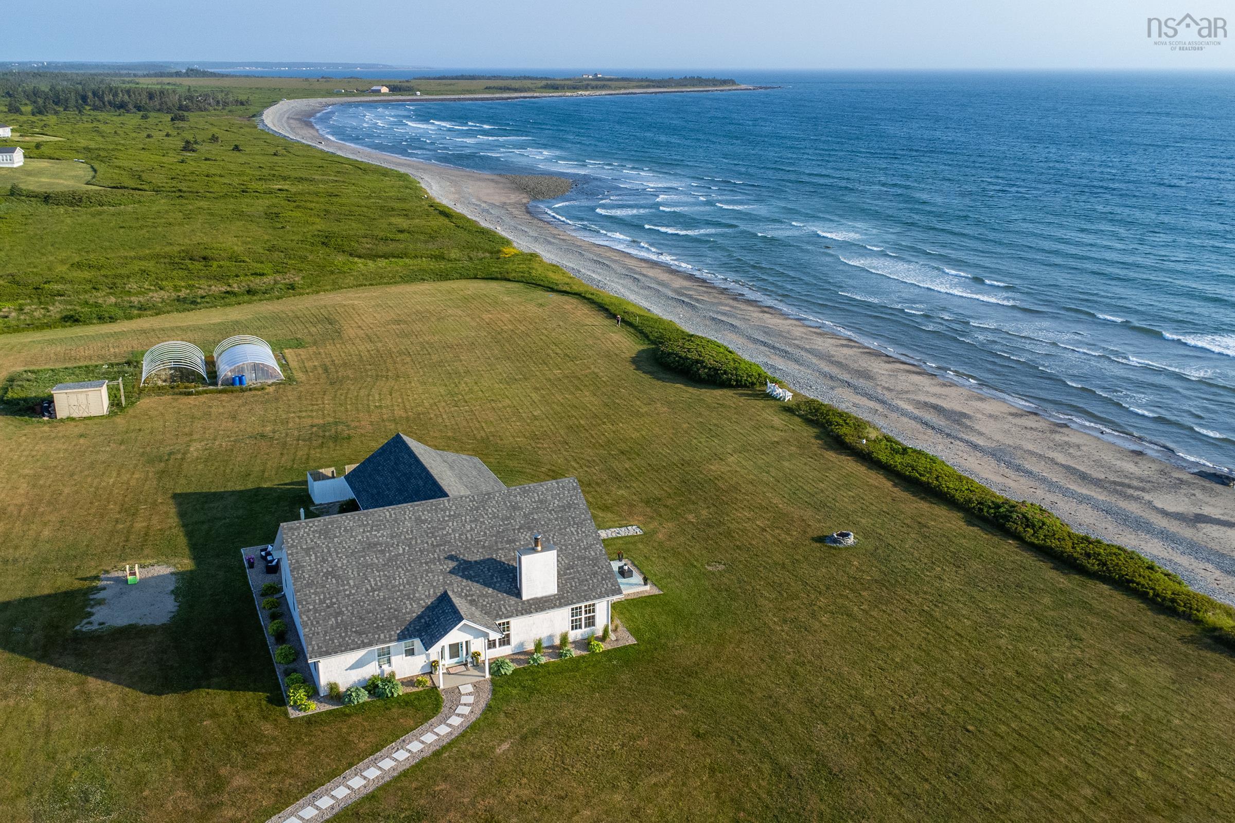 $1,100,000.00: 4849 Highway 1, Salmon River