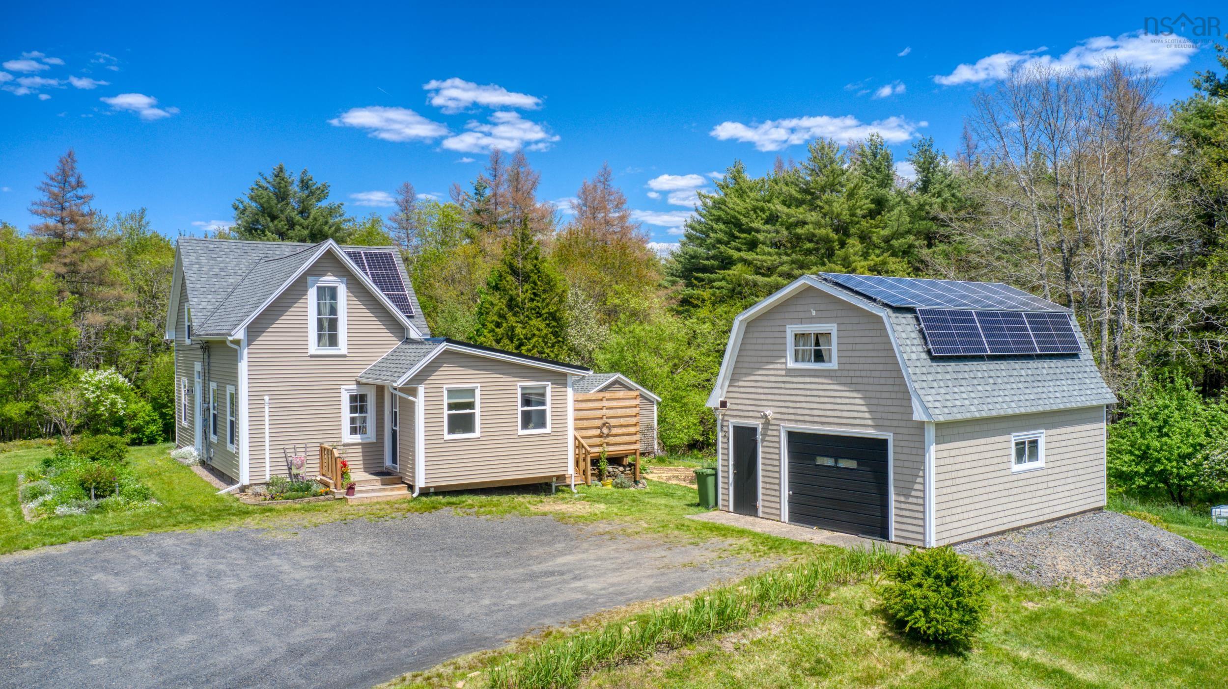 $449,900.00: 824 Pine Grove Road, Pine Grove