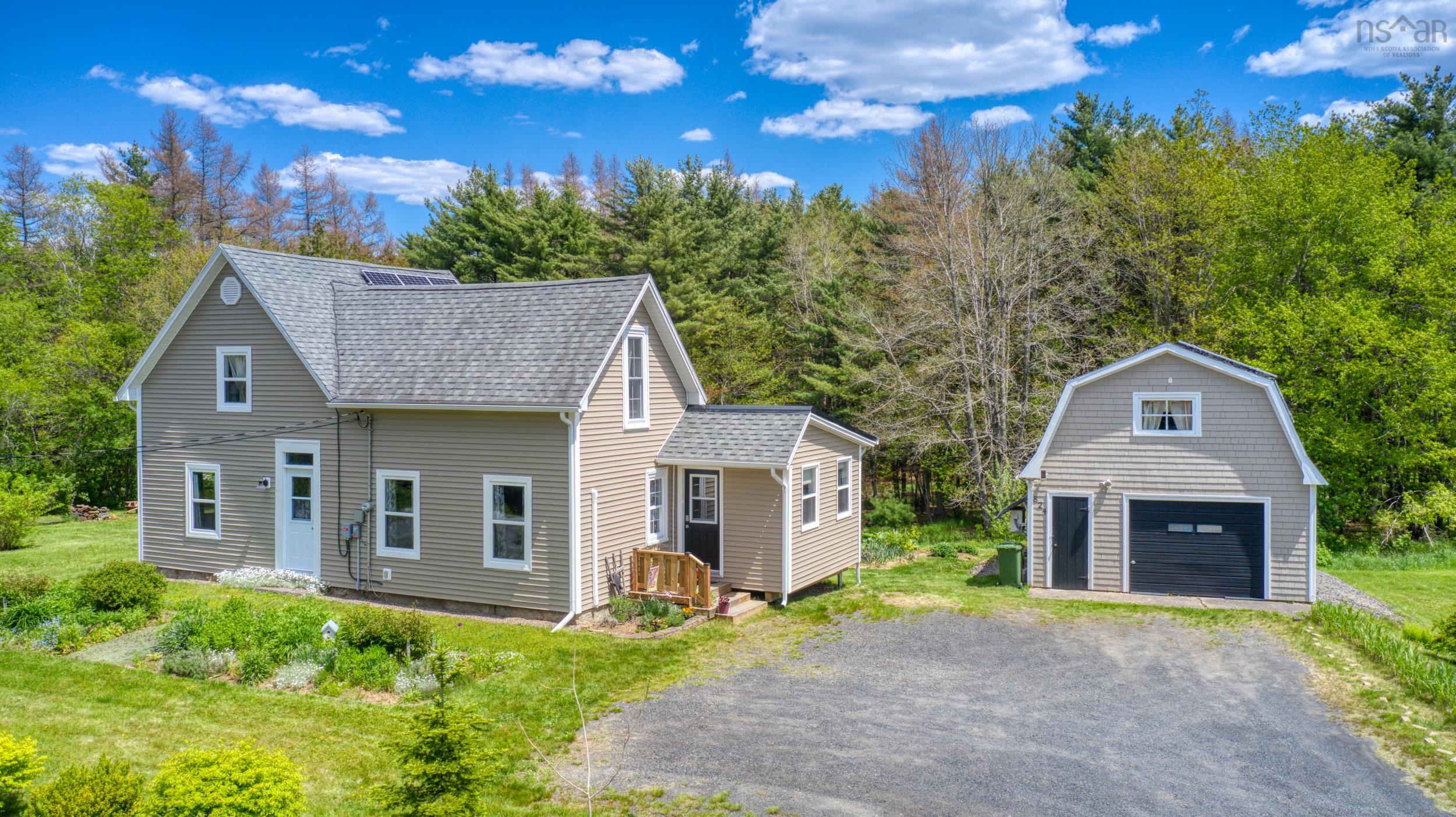 $449,900.00: 824 Pine Grove Road, Pine Grove