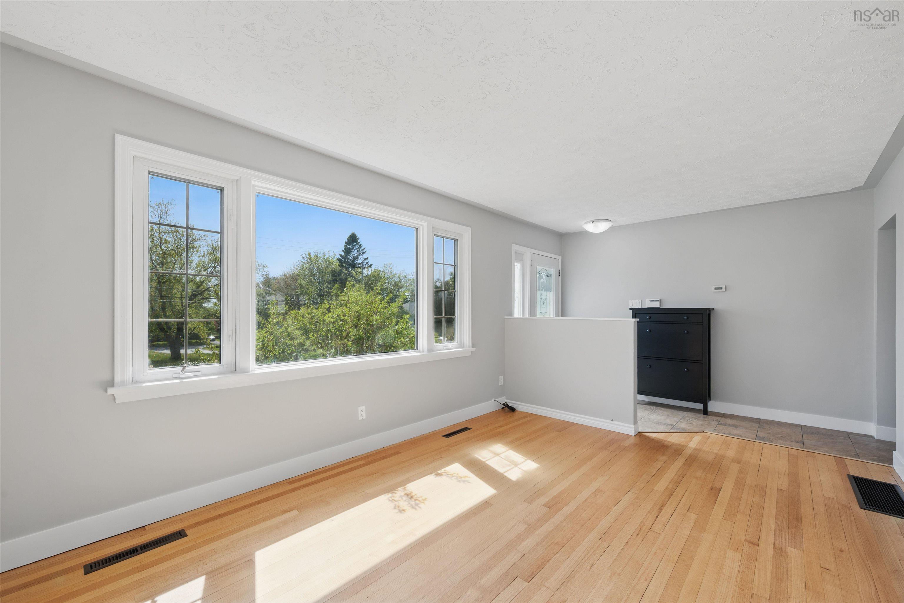 $539,900.00: 16 Brigadoon Drive, Dartmouth