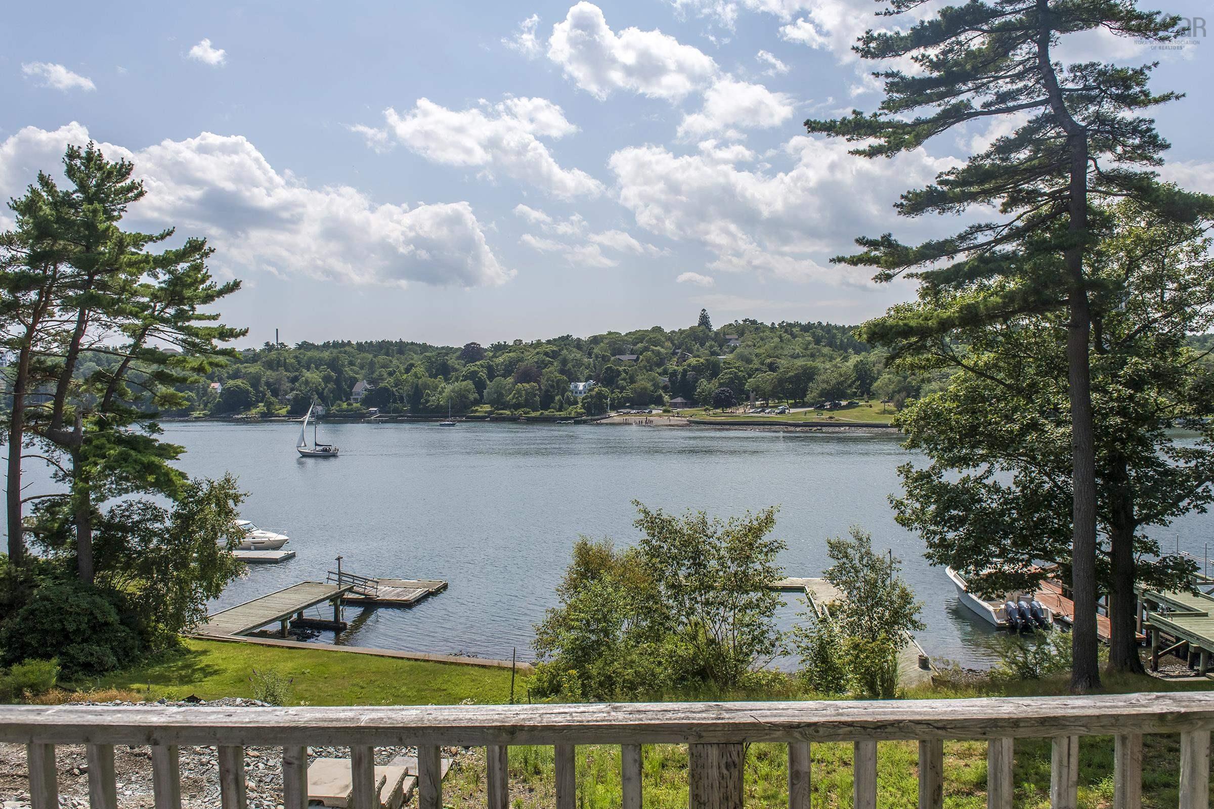 $4,695,000.00: 1084 Ridgewood Drive, Halifax