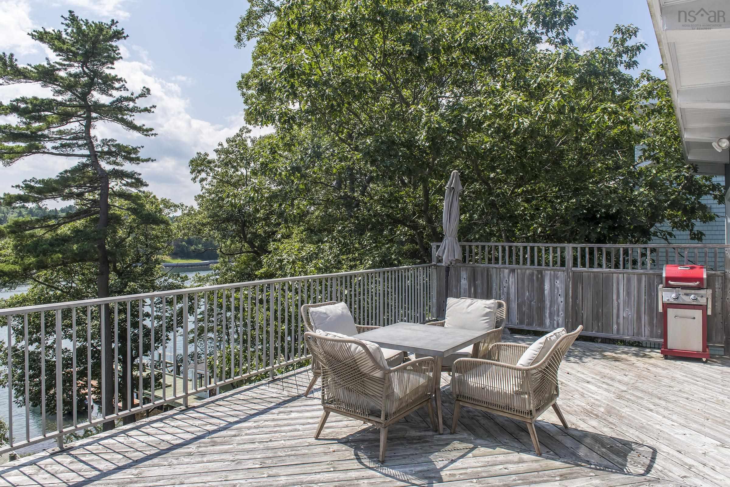 $4,695,000.00: 1084 Ridgewood Drive, Halifax