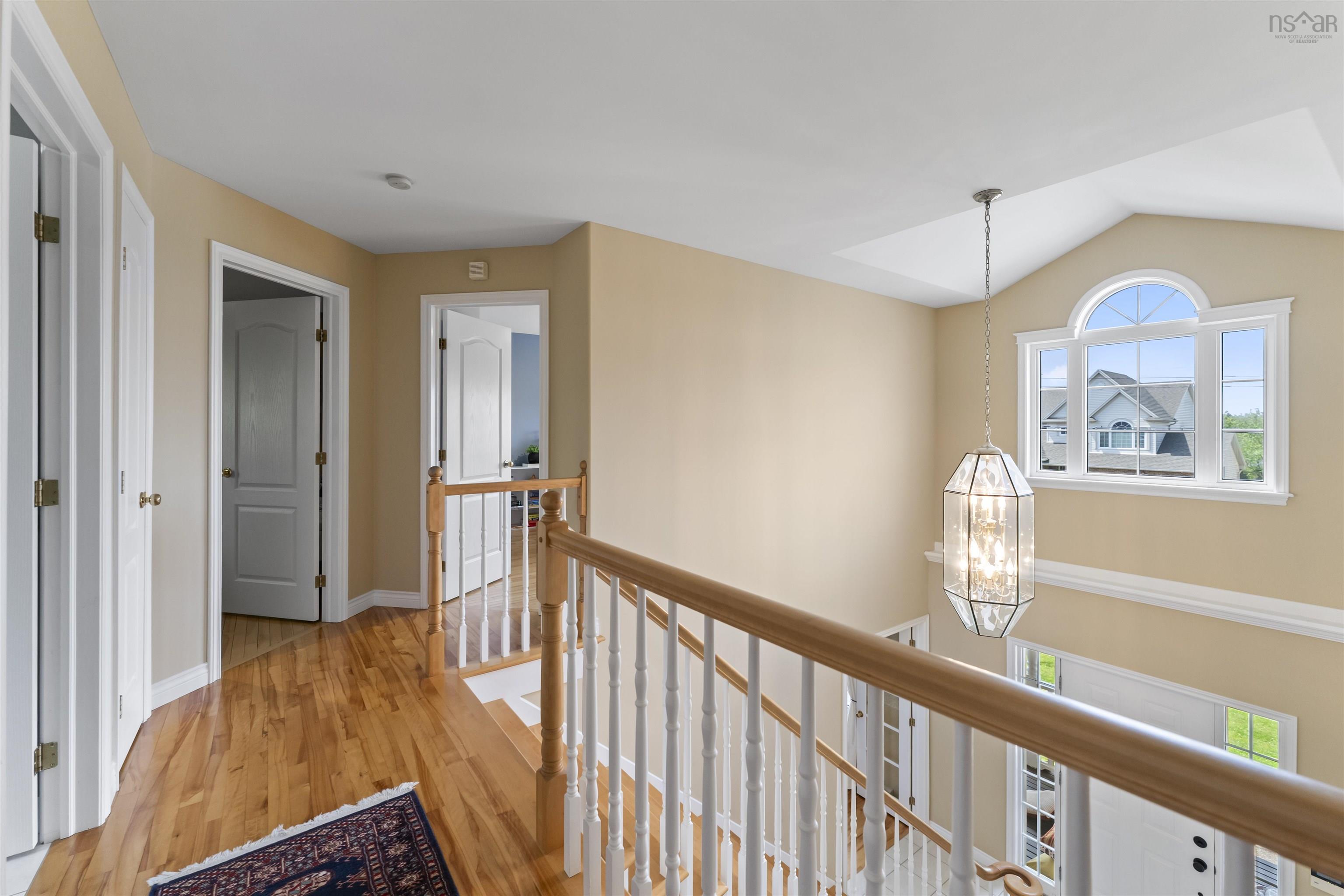 $989,900.00: 11 Parkmount Close, Halifax