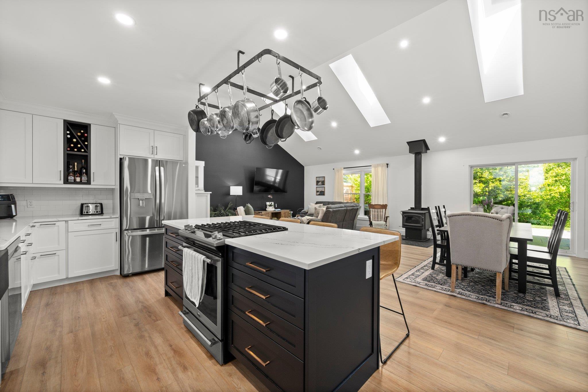 $689,000.00: 98 Durno Drive, Cambridge
