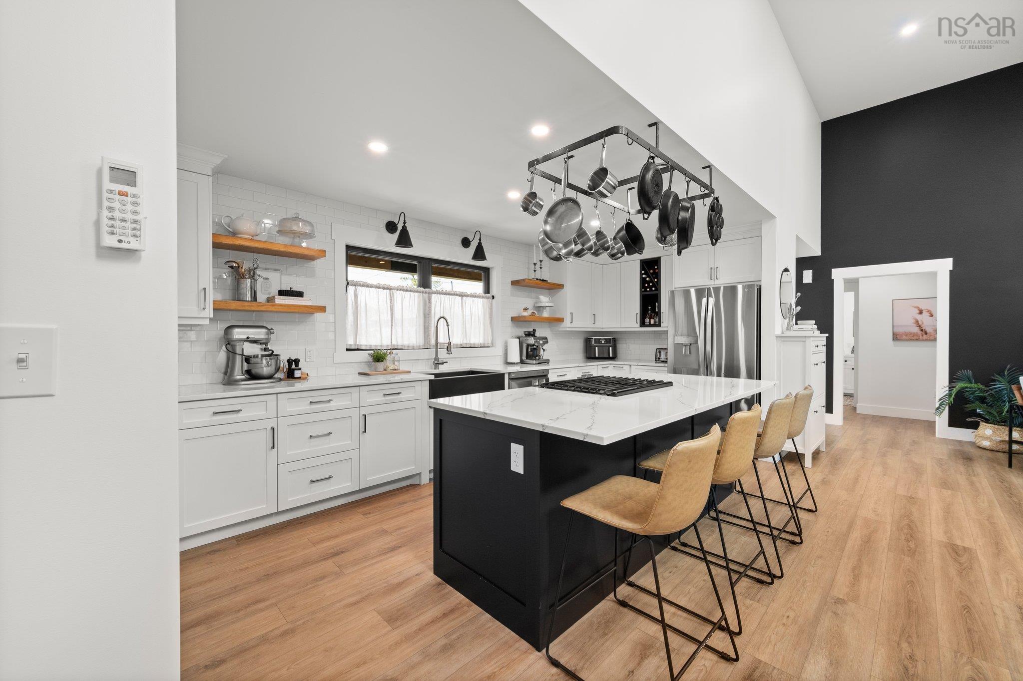 $689,000.00: 98 Durno Drive, Cambridge