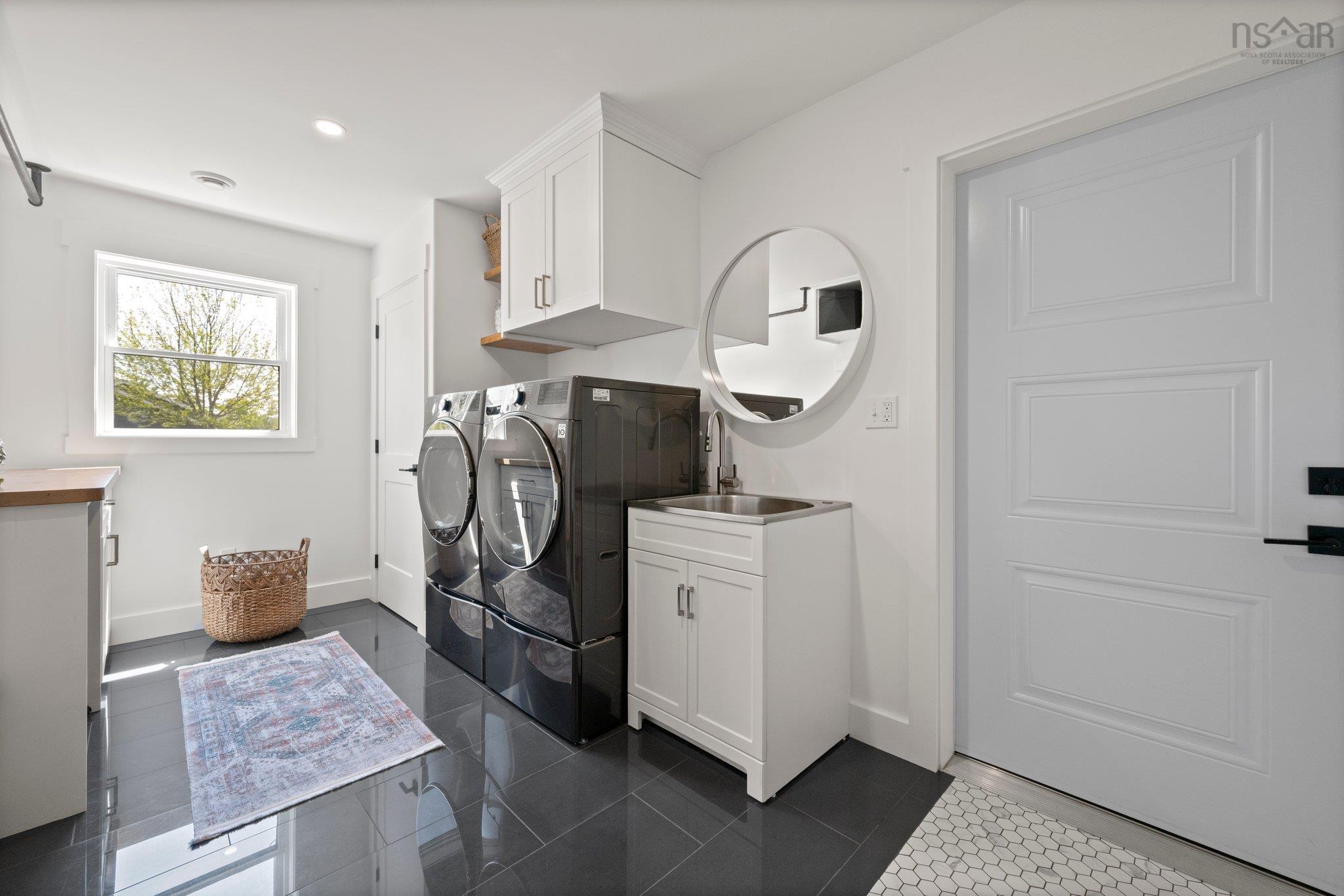 $689,000.00: 98 Durno Drive, Cambridge