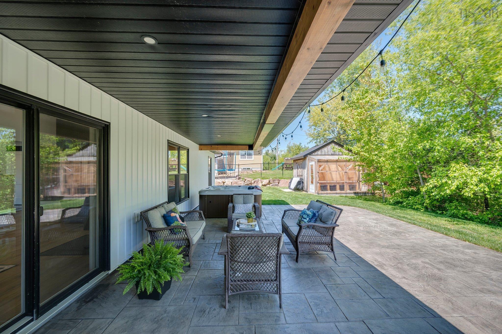 $689,000.00: 98 Durno Drive, Cambridge
