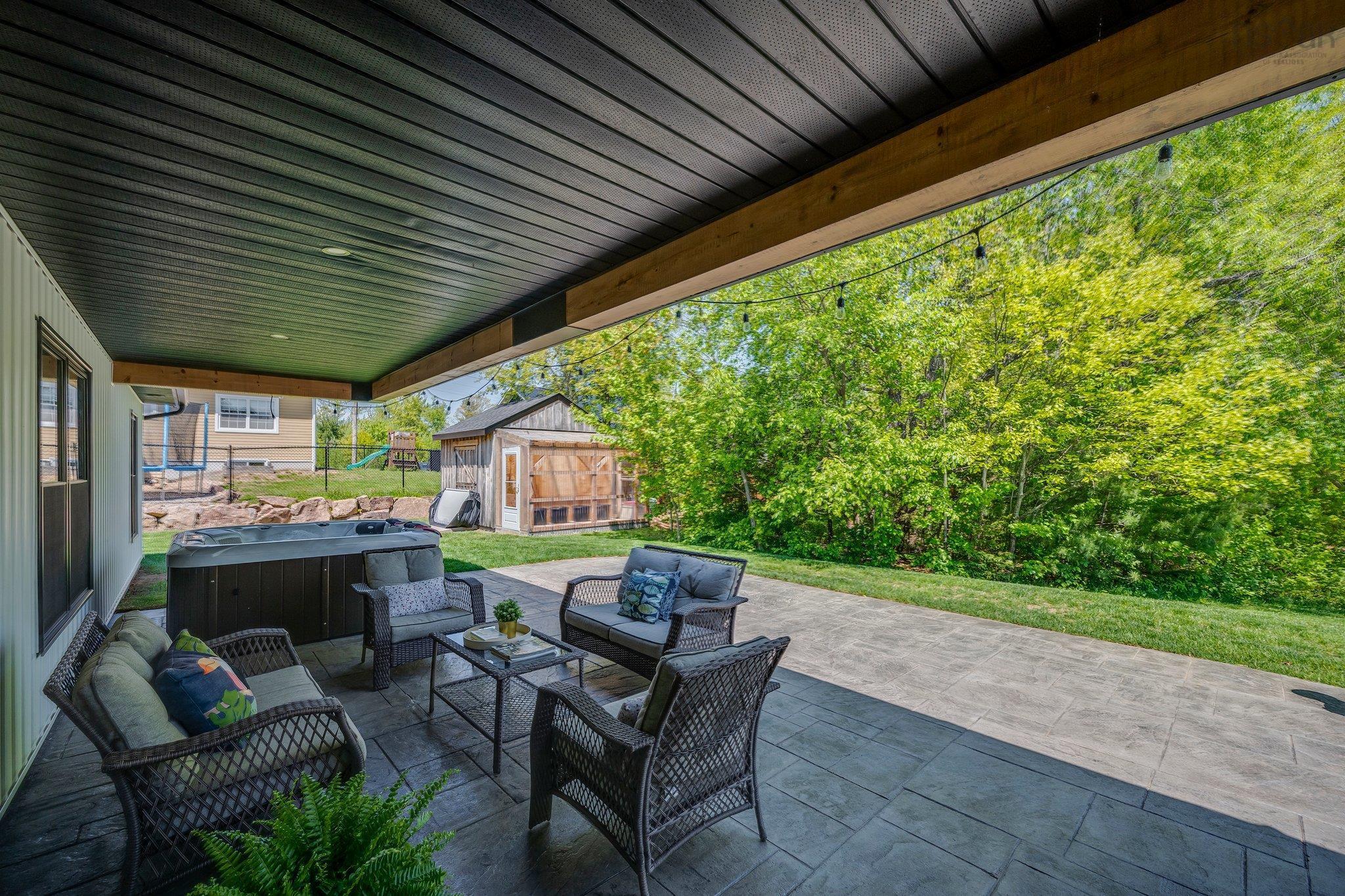$689,000.00: 98 Durno Drive, Cambridge