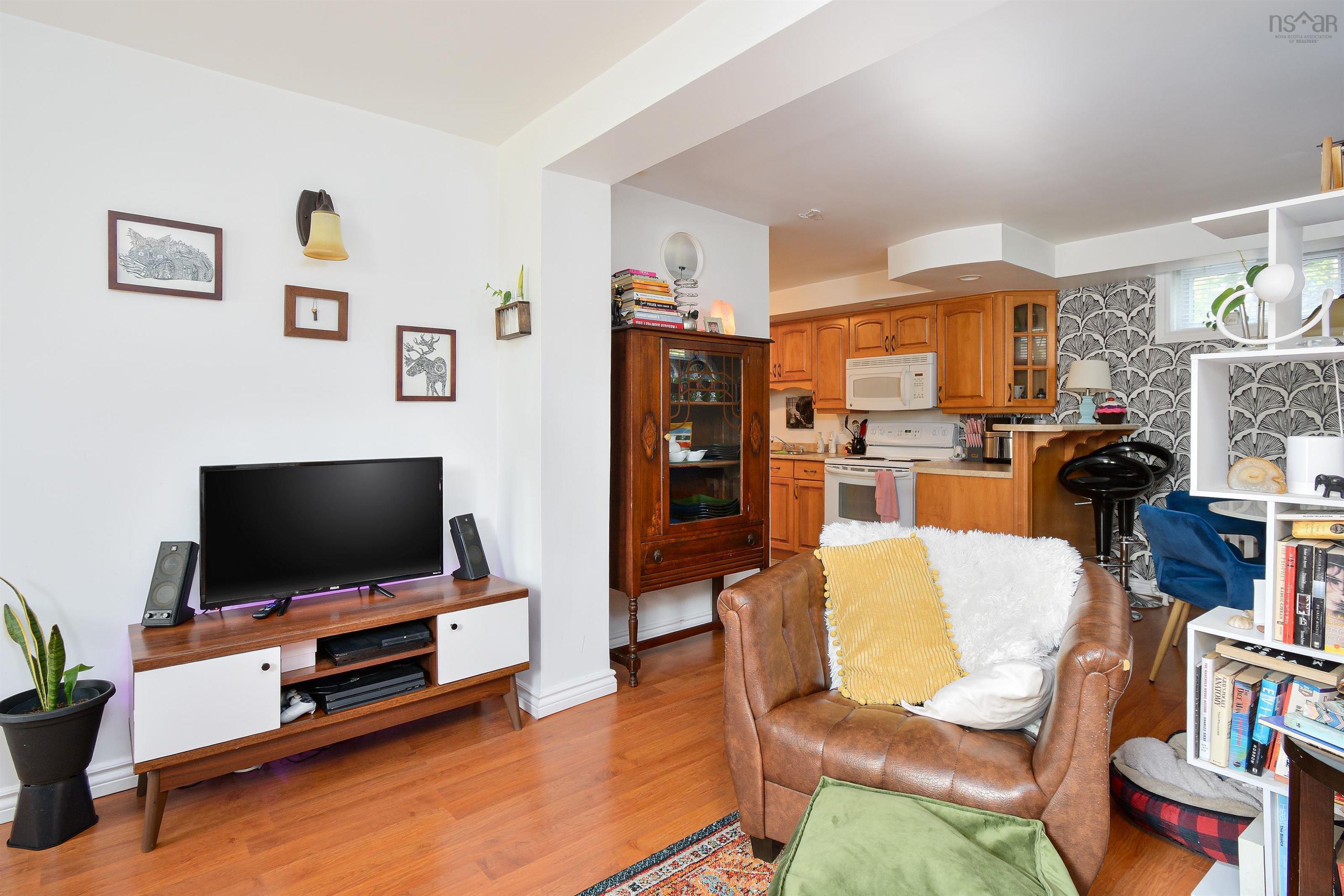 $679,000.00: 142 Shandwick Street, Sydney