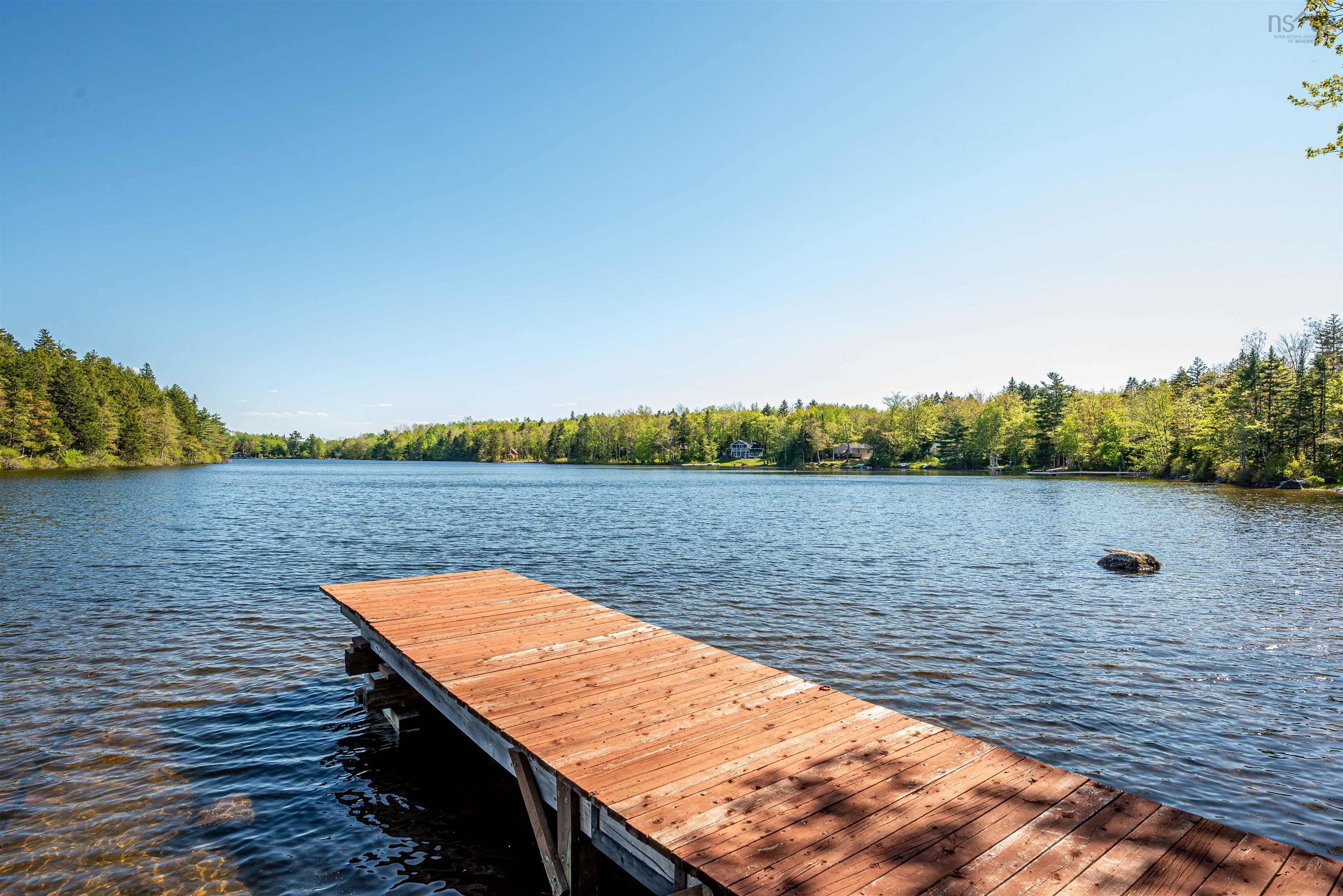 $298,800.00: 296 Lakeshore Drive, New Russell