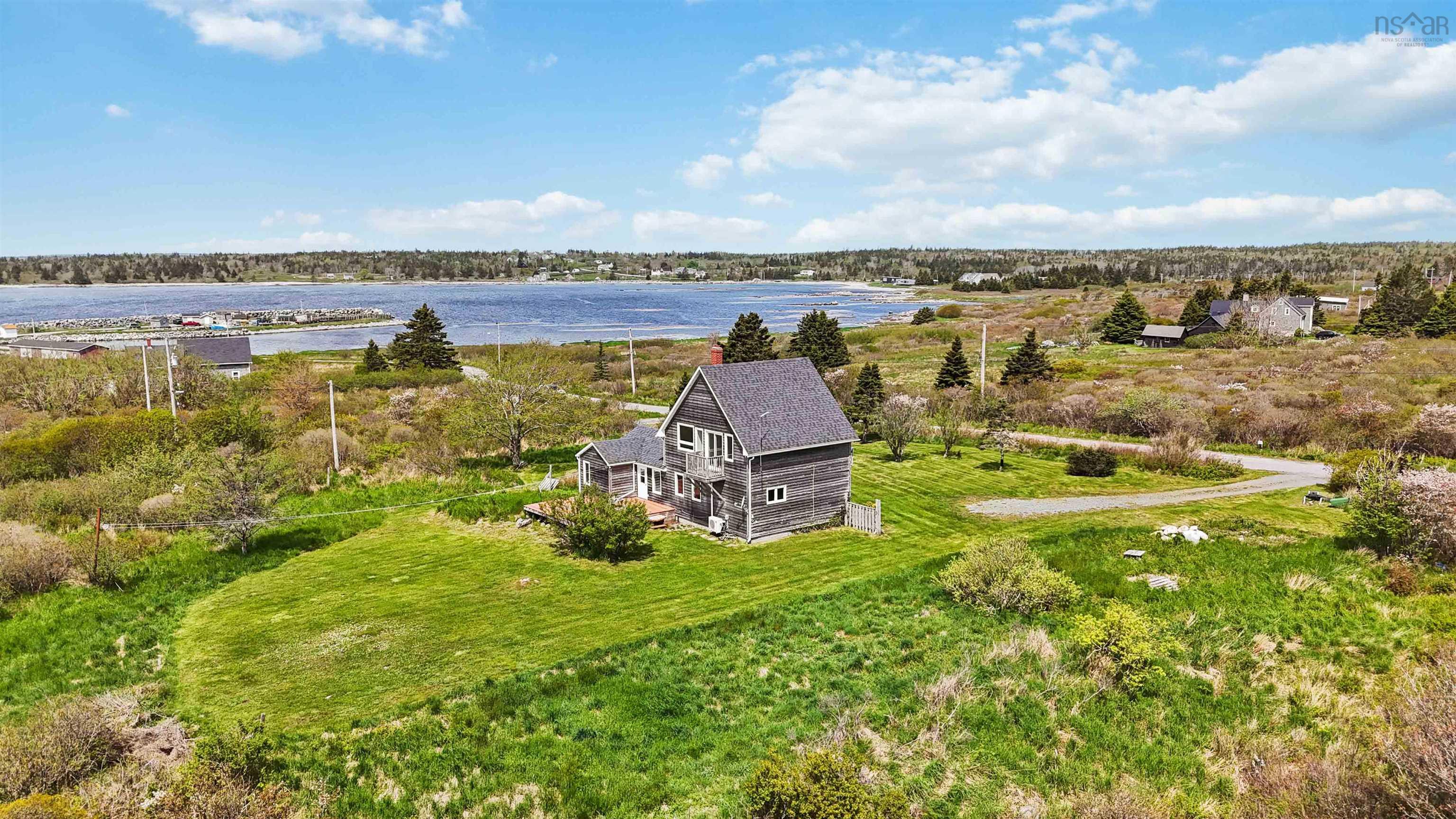 $425,000.00: 21 West Berlin Wharf Road, West Berlin