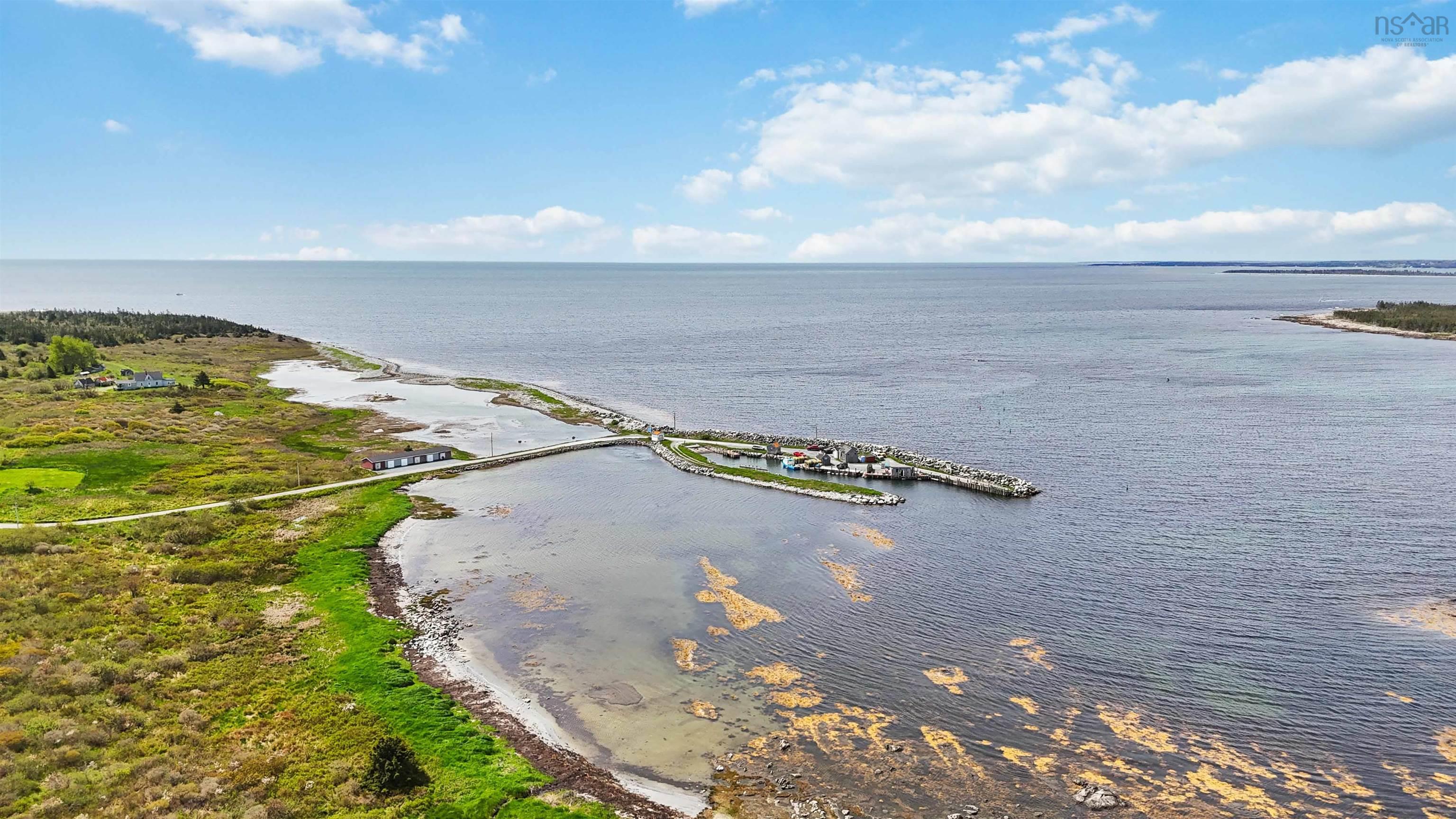 $425,000.00: 21 West Berlin Wharf Road, West Berlin