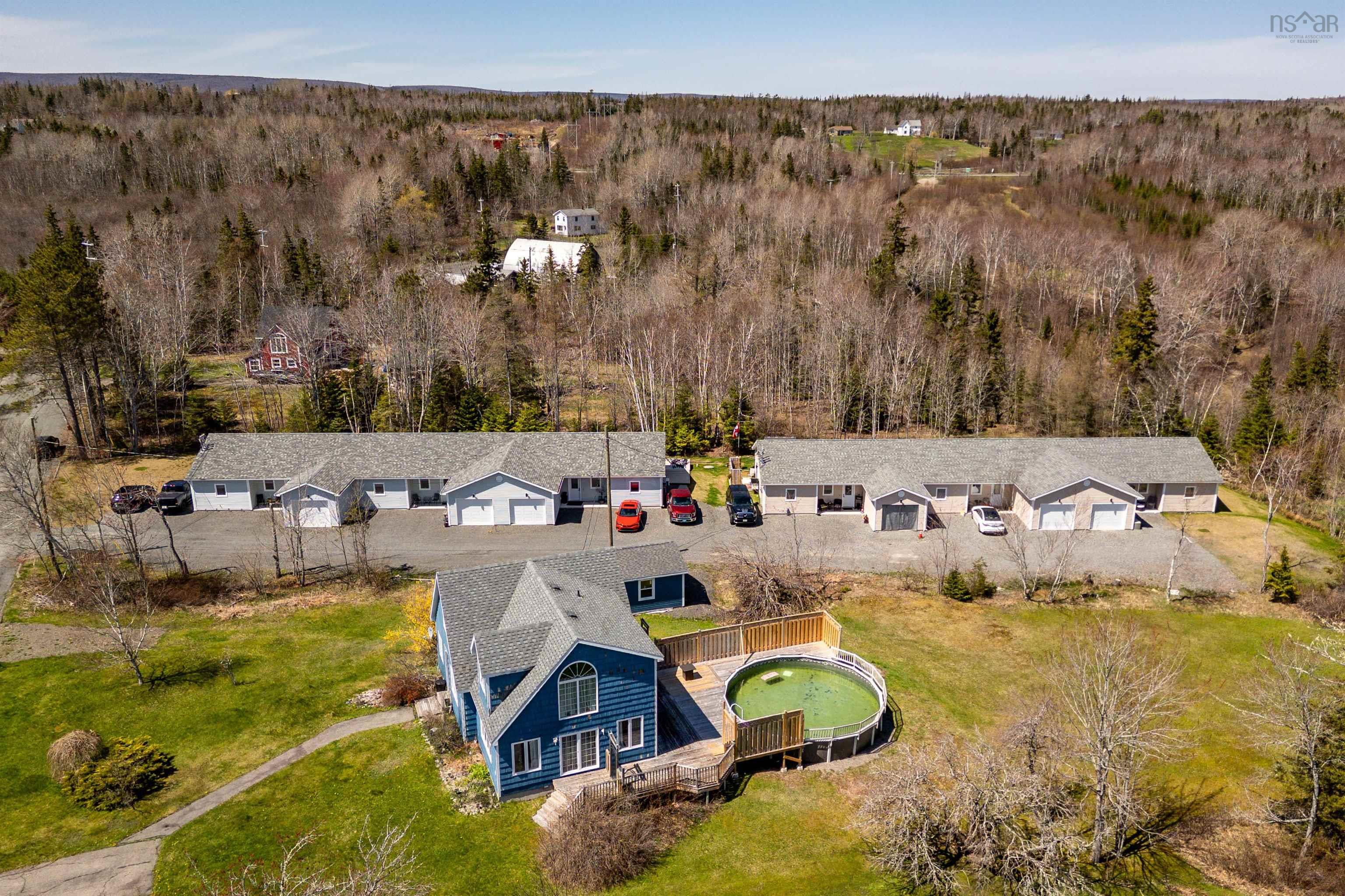$1,175,000.00: 1-6 Daisy Lane    Baddeck, Baddeck