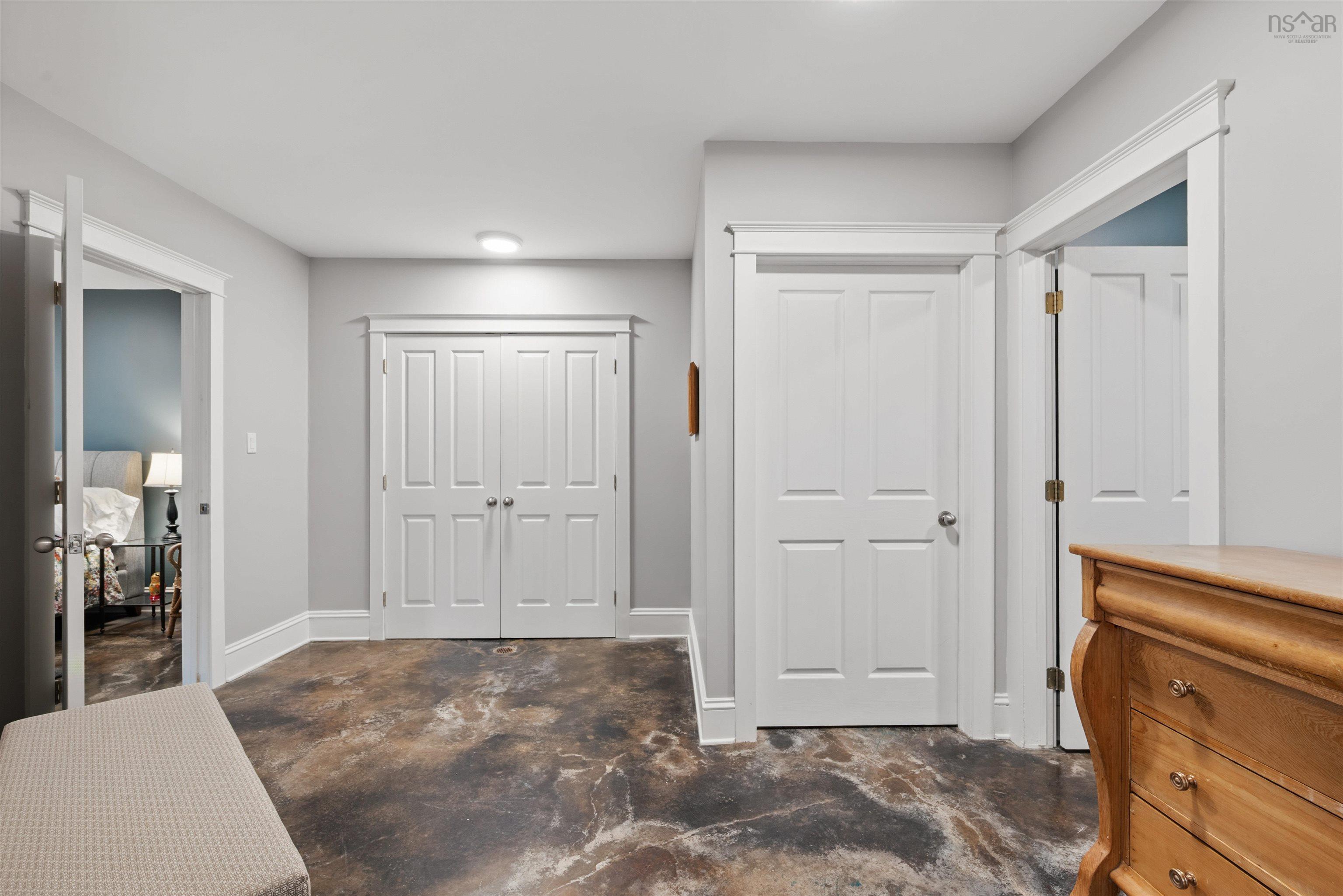 $819,900.00: 6 Cooperage Lane, Port Williams