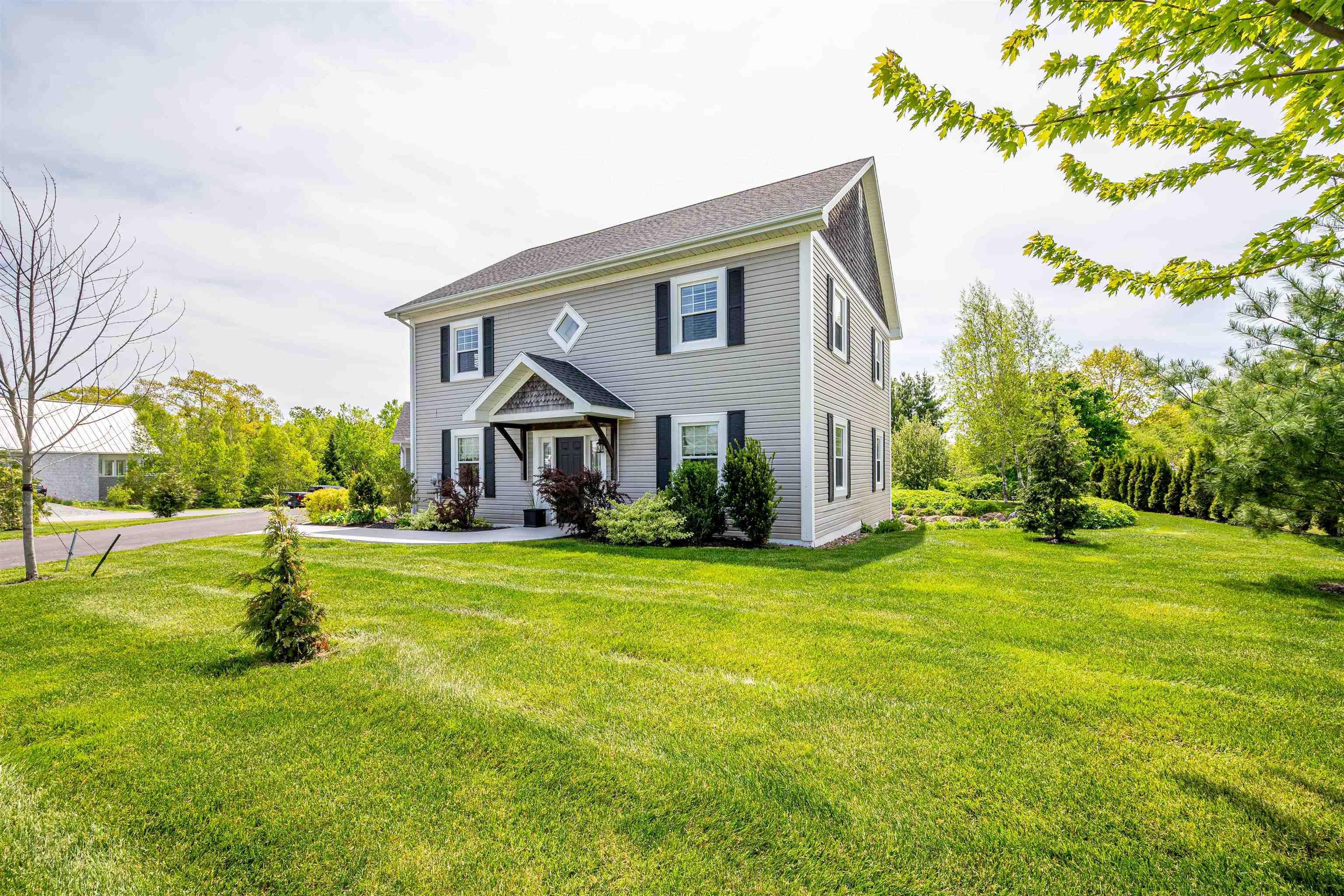 $819,900.00: 6 Cooperage Lane, Port Williams