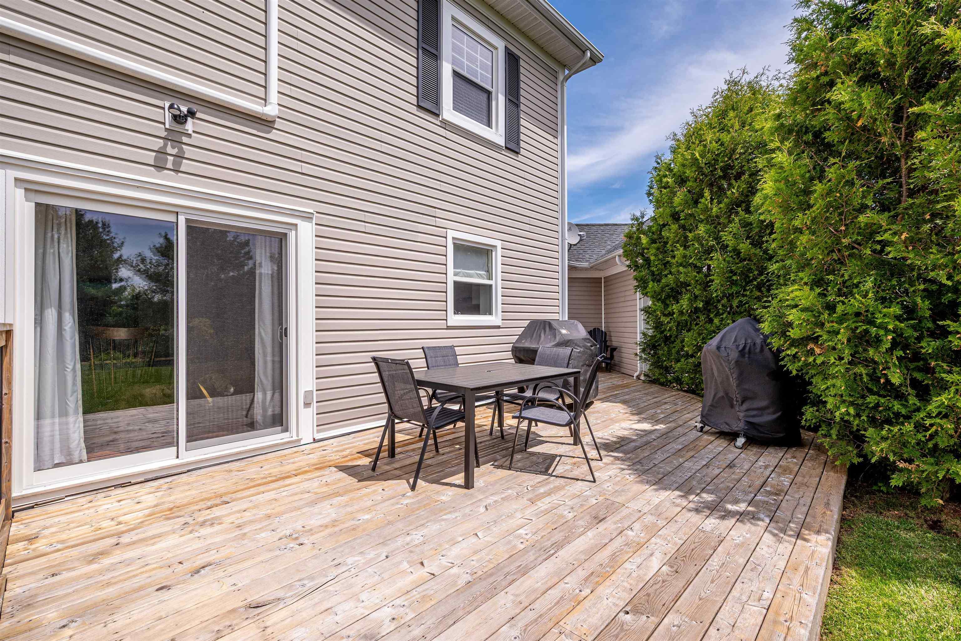 $819,900.00: 6 Cooperage Lane, Port Williams