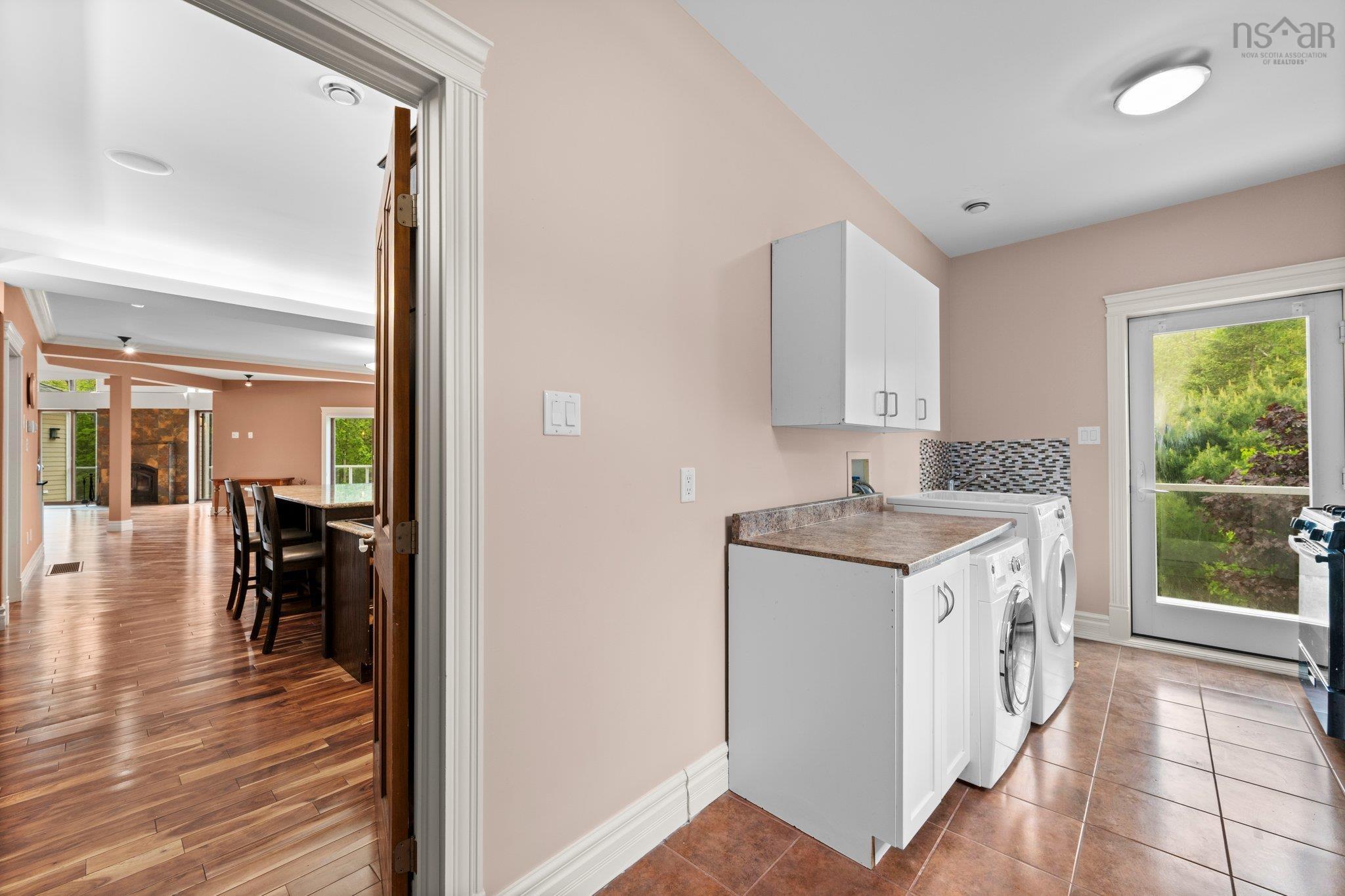 $1,749,900.00: 72 Worthington Place, Bedford