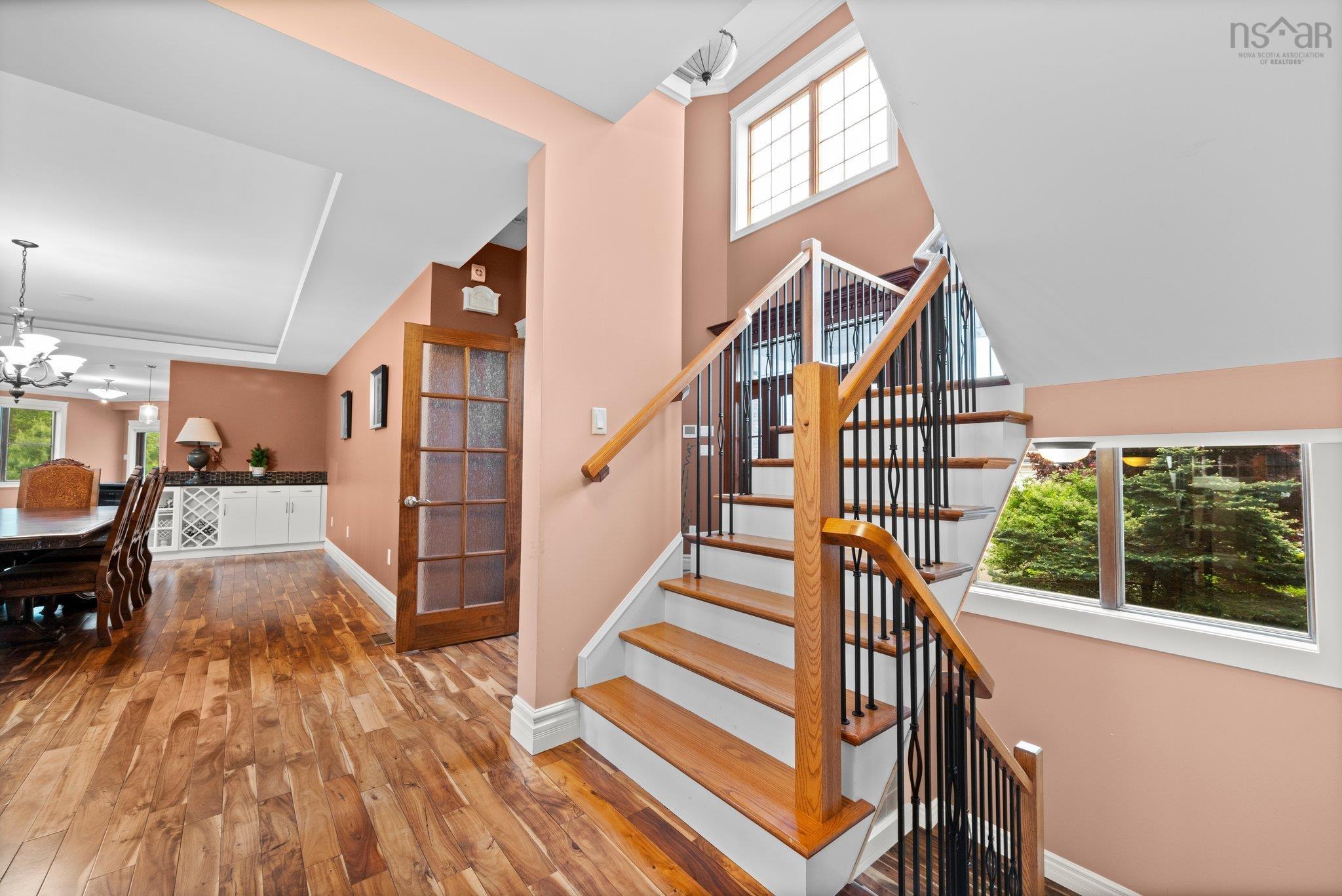 $1,749,900.00: 72 Worthington Place, Bedford